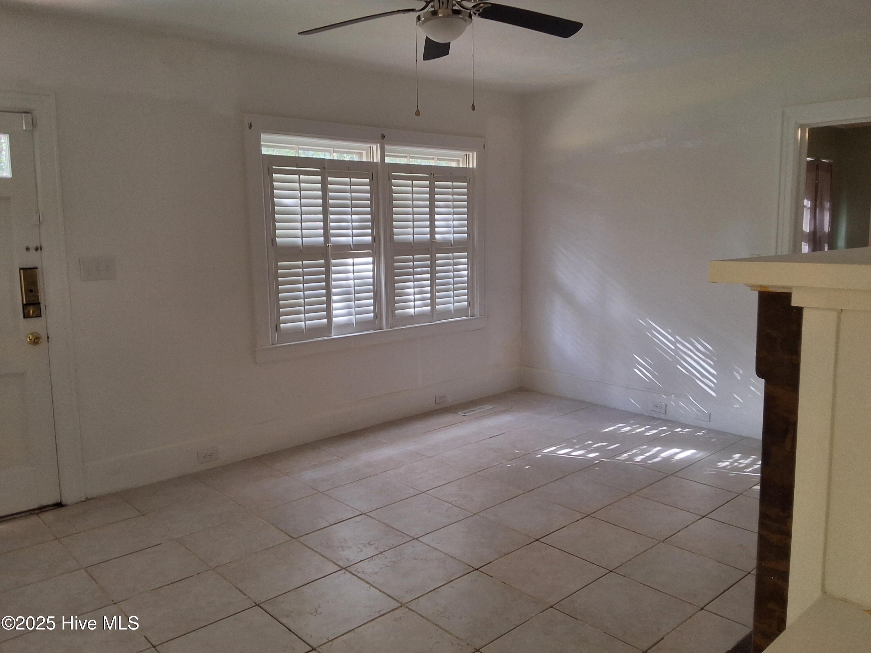 33 Gapway Road Property Photo 5