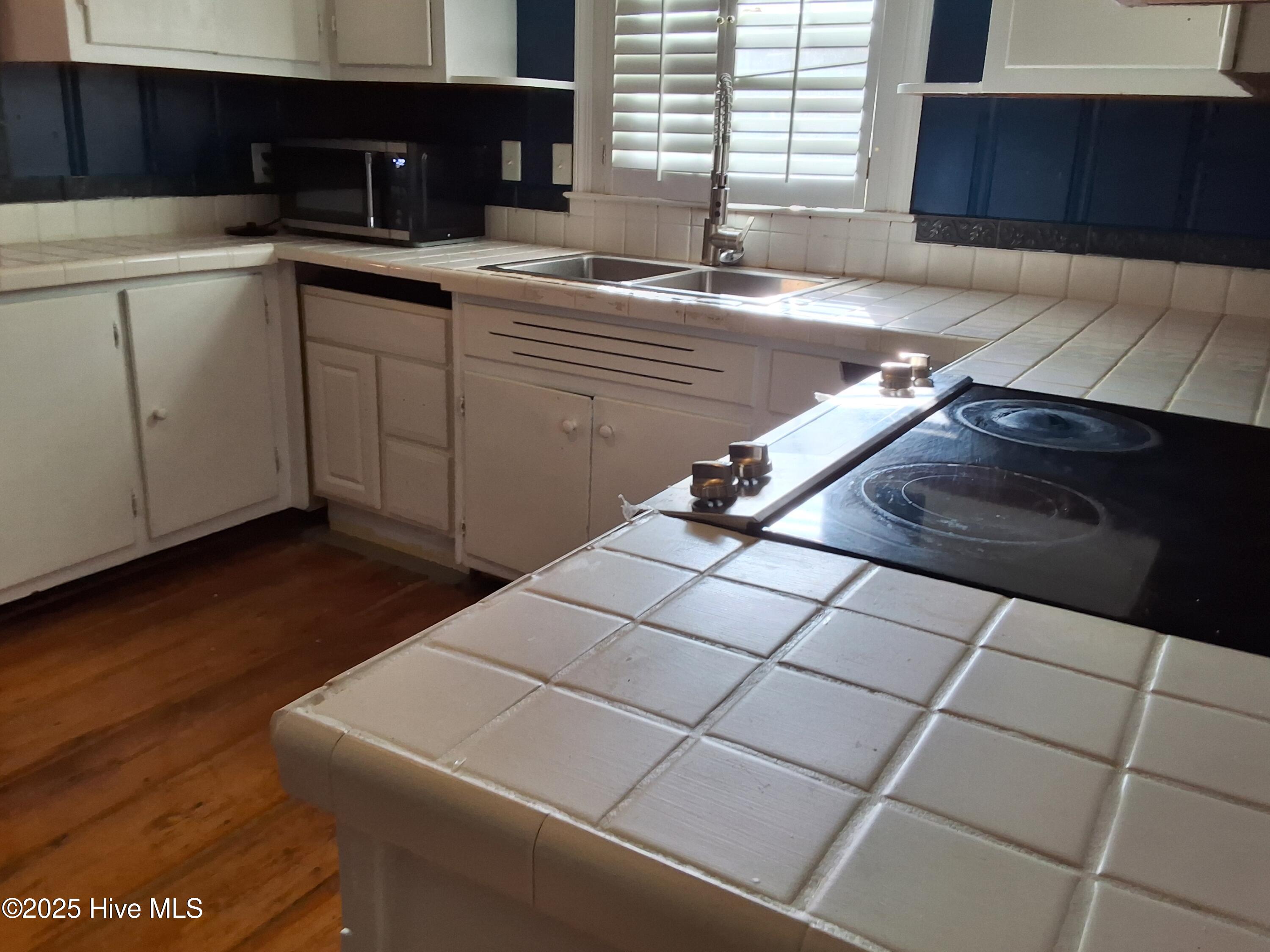 33 Gapway Road Property Photo 12