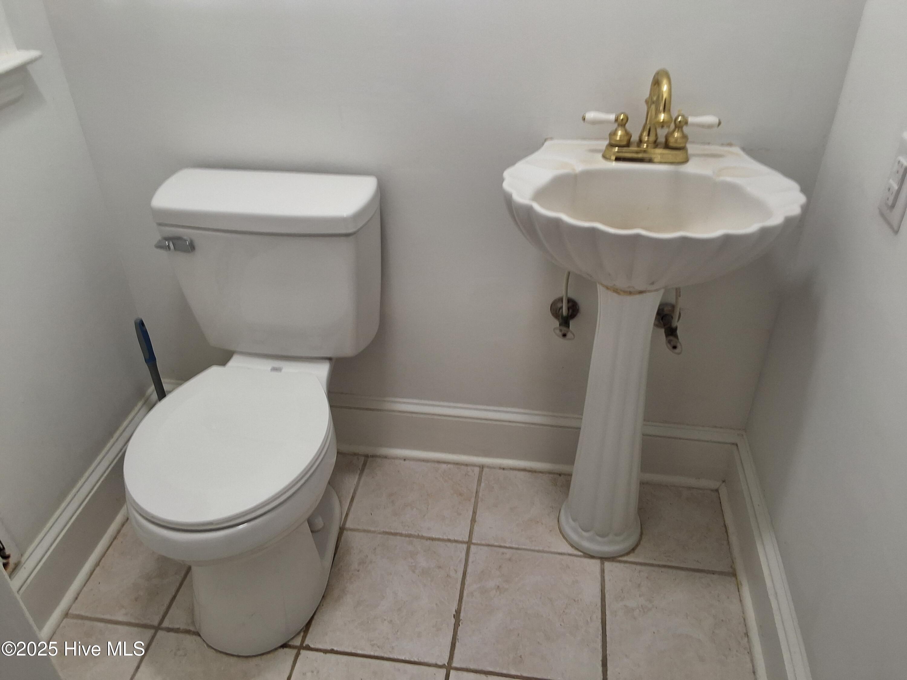 33 Gapway Road Property Photo 46