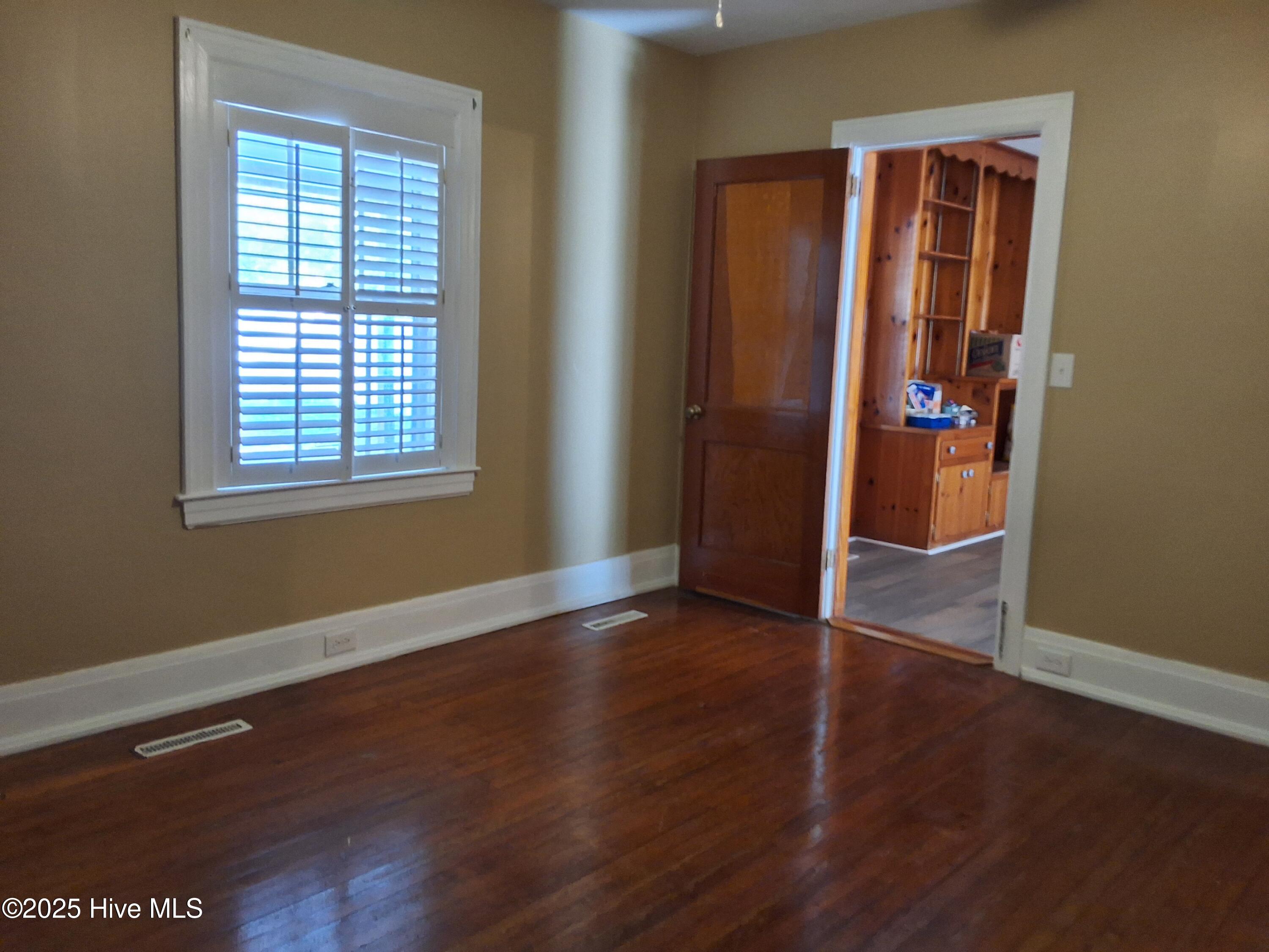 33 Gapway Road Property Photo 54