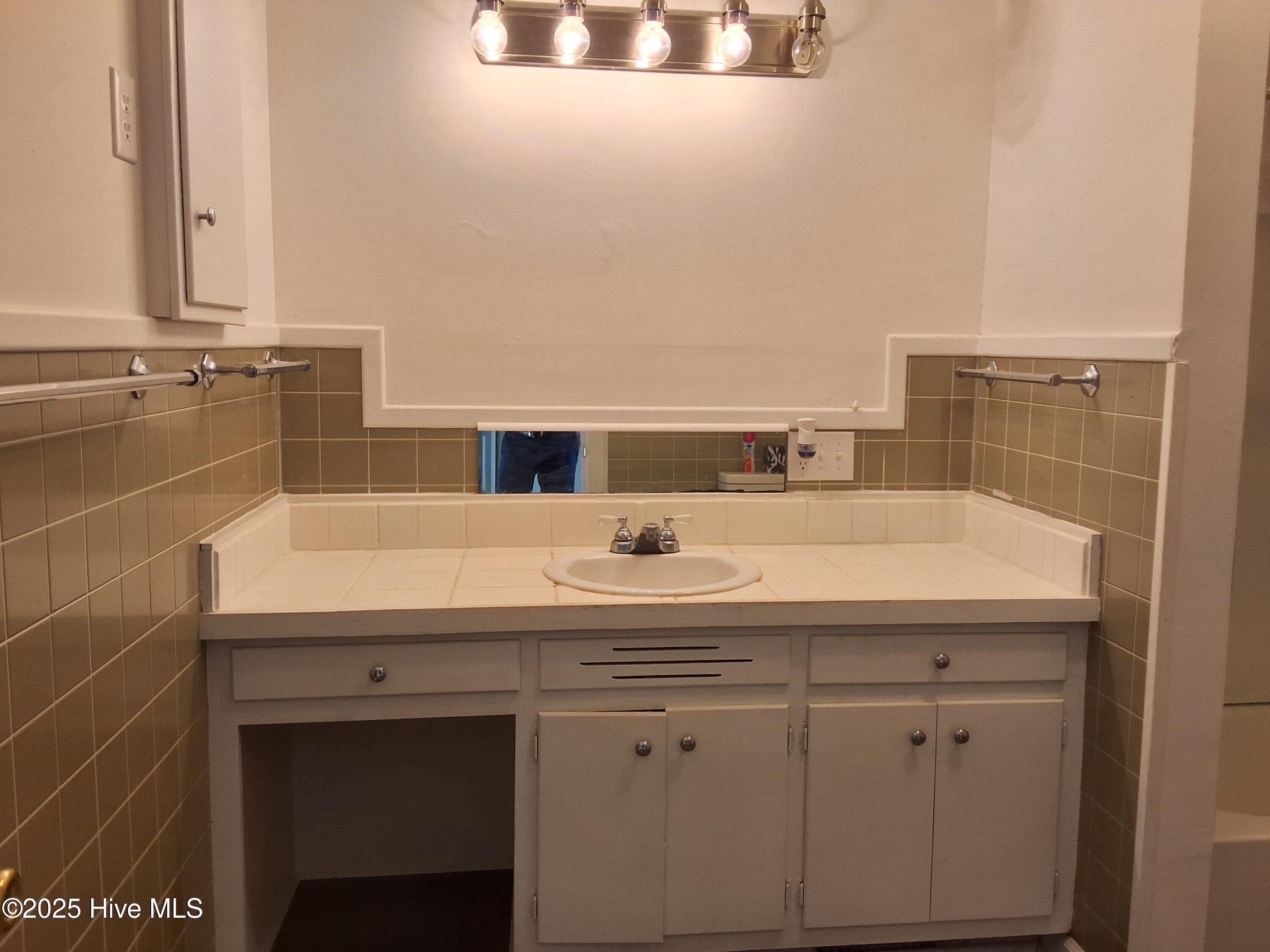33 Gapway Road Property Photo 63