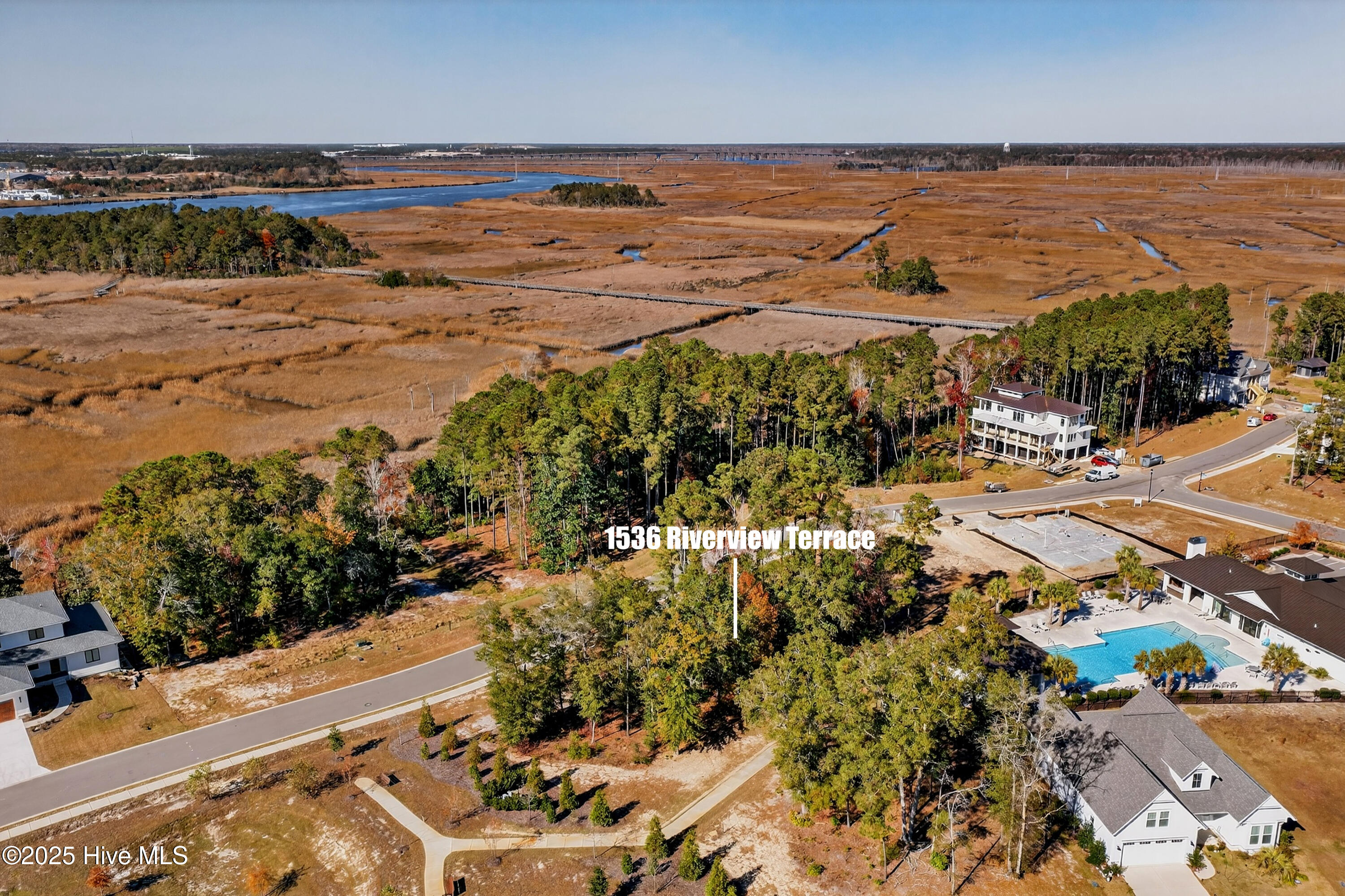 1536 35 Riverview Terrace Property Photo 18