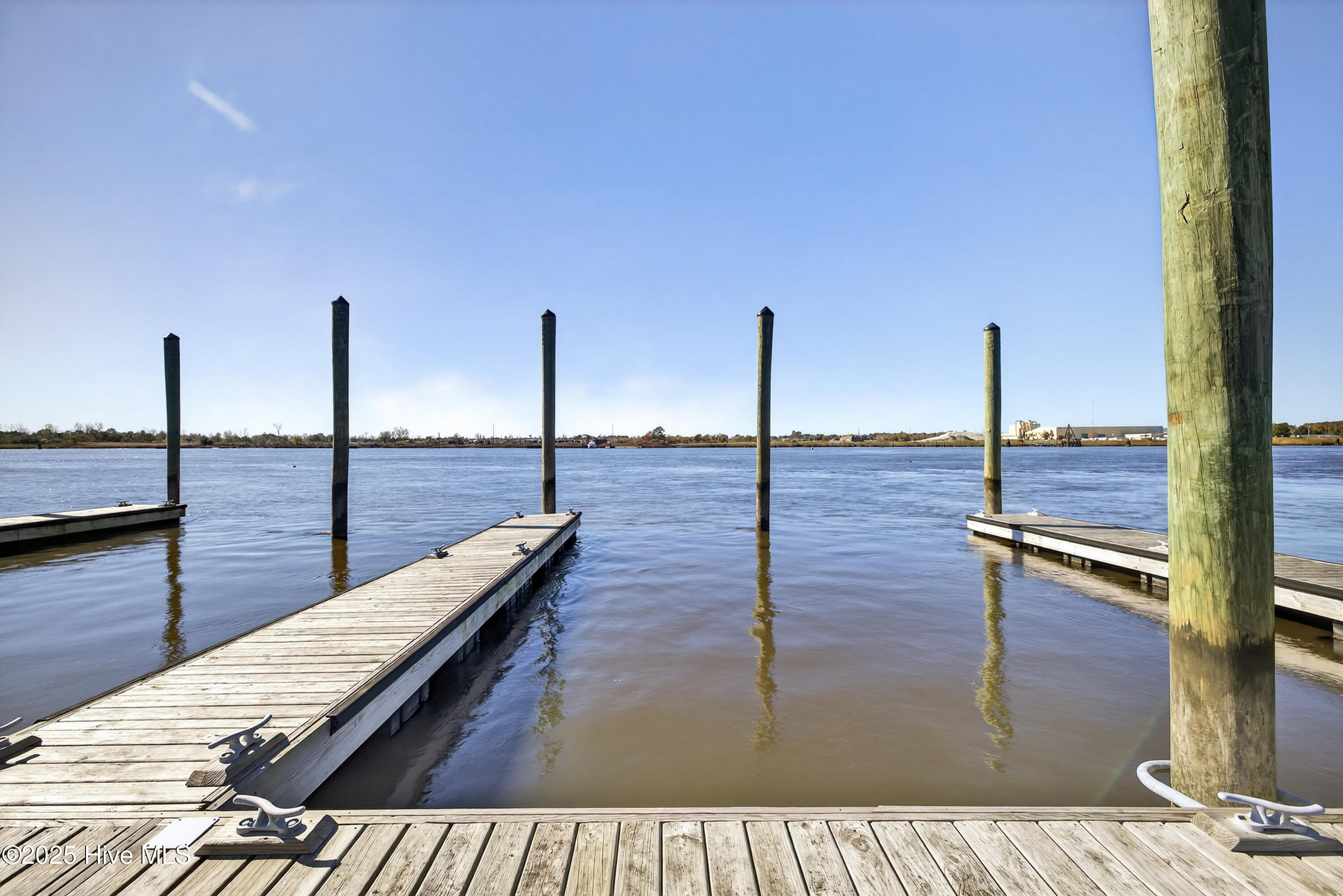 1536 35 Riverview Terrace Property Photo 23