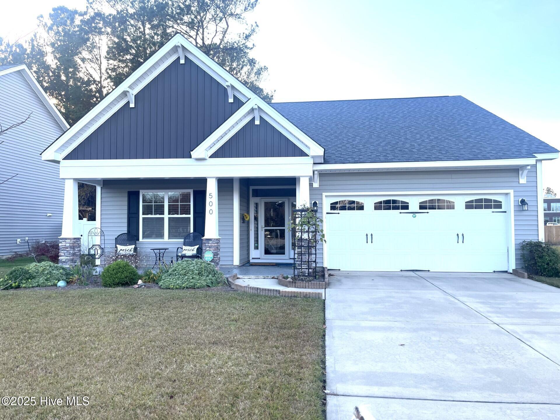500 Jasmine Way Property Photo 1