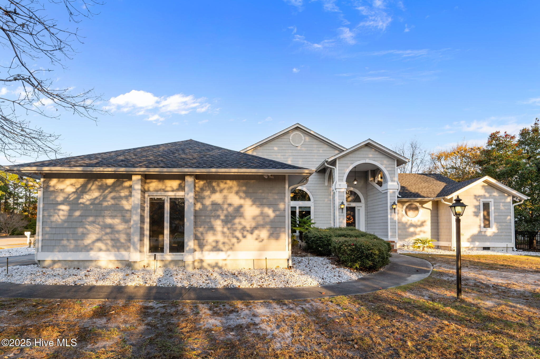 101 Bunker Court Property Photo 1