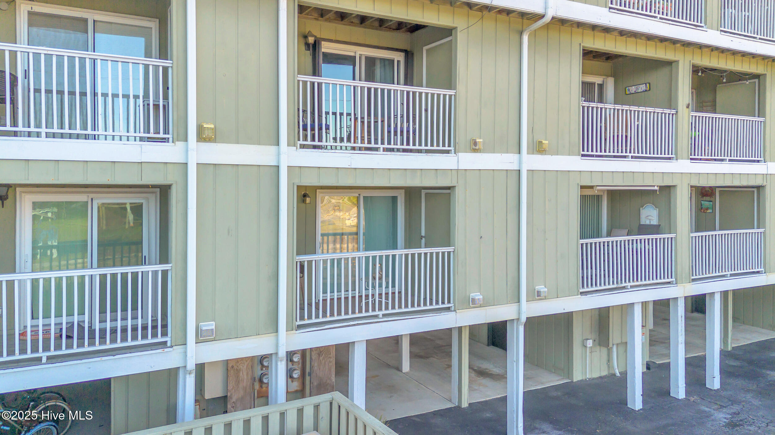 200 Lake Park Boulevard S 8a Property Photo 5