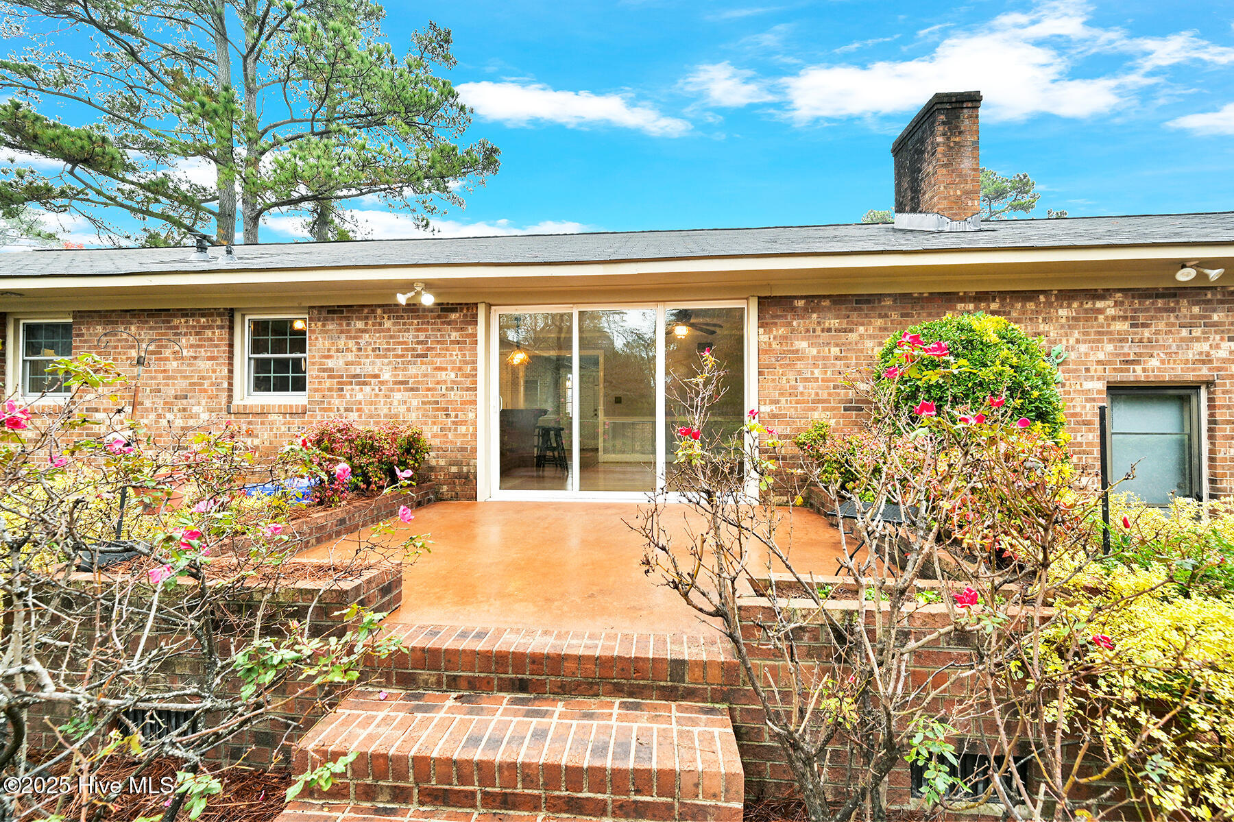 108 Wilkshire Drive Property Photo 7