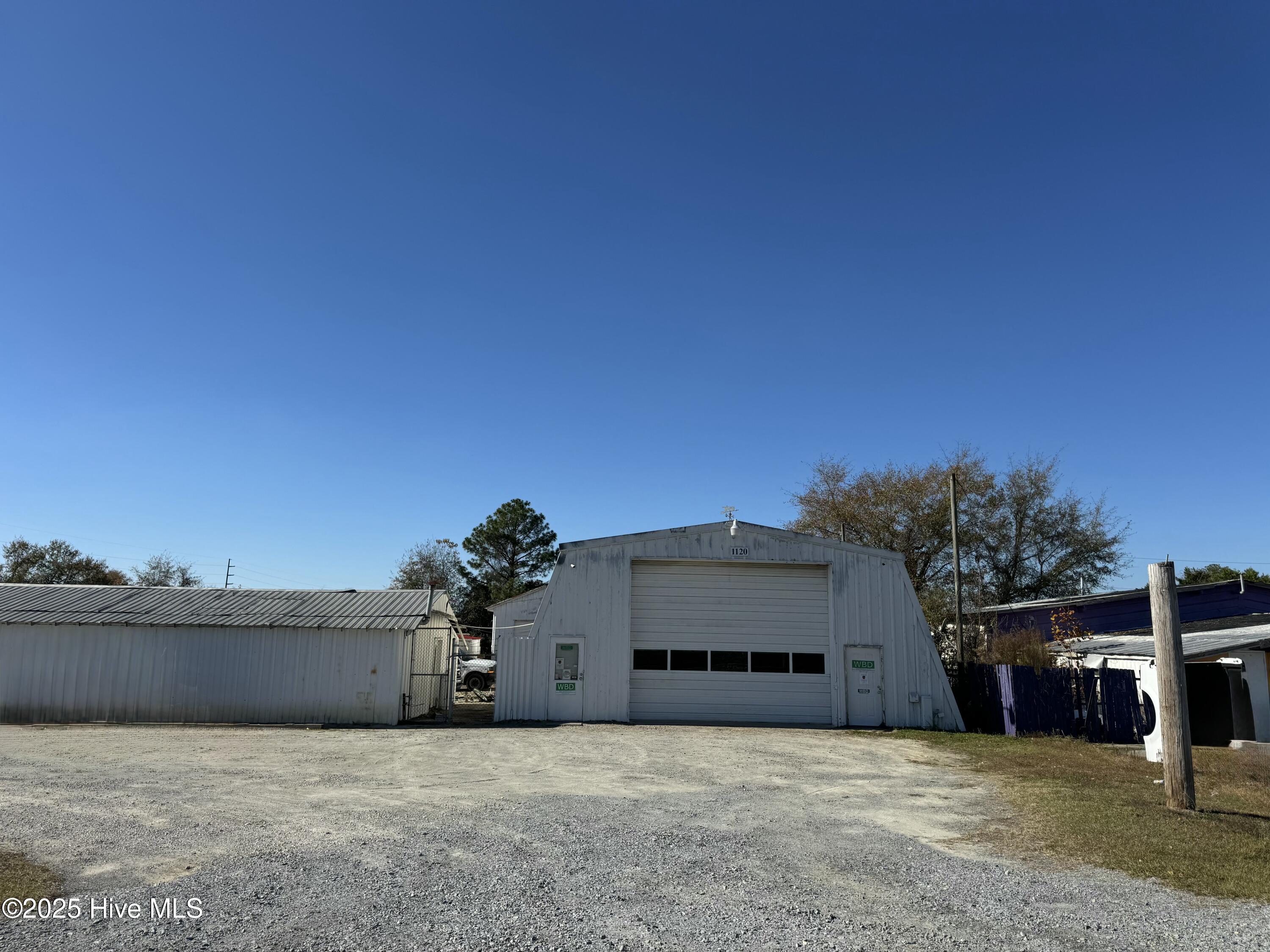 1120 Lt Hardee Road