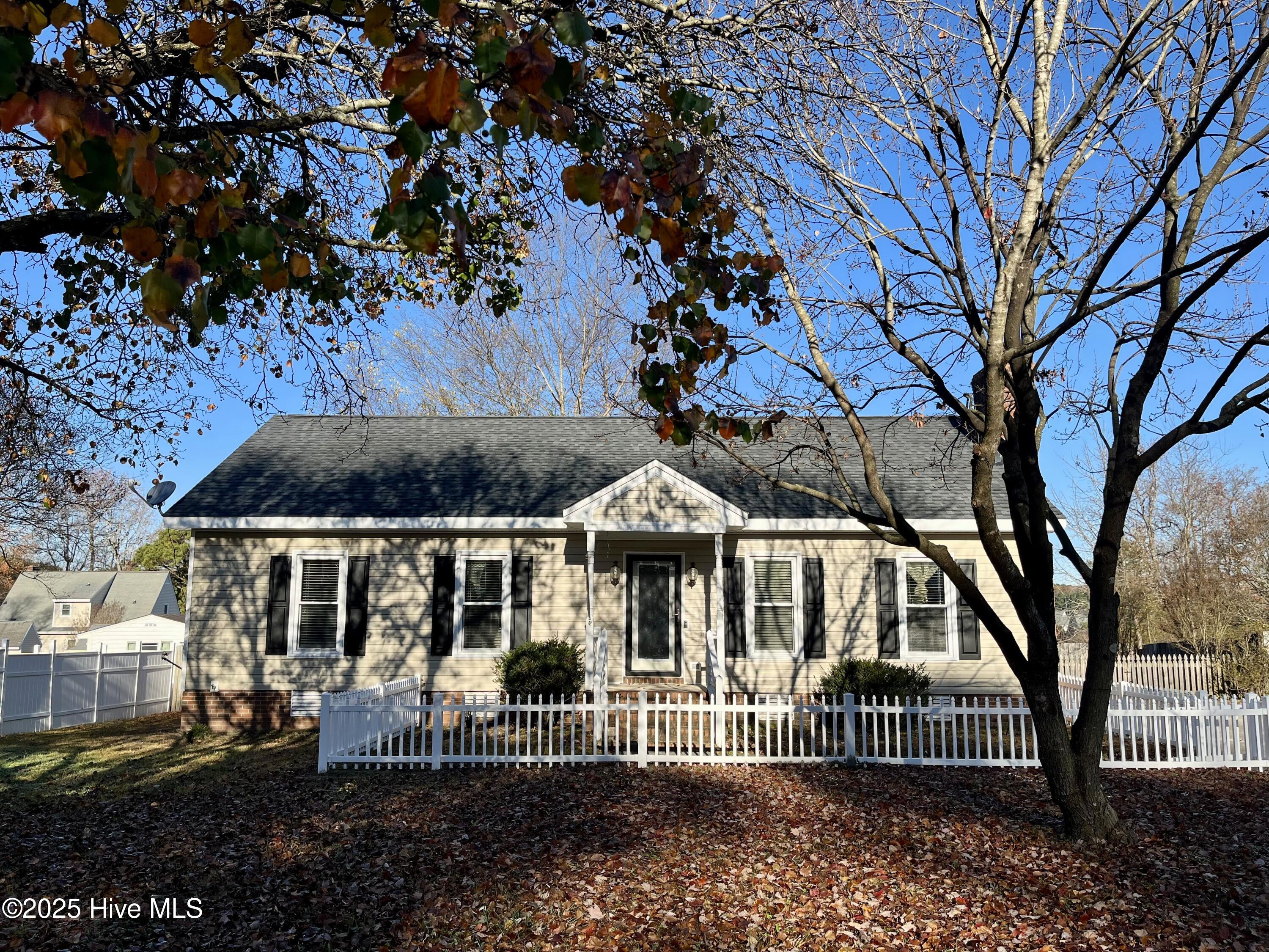 3003 Kings Mill Walk N Property Photo 1