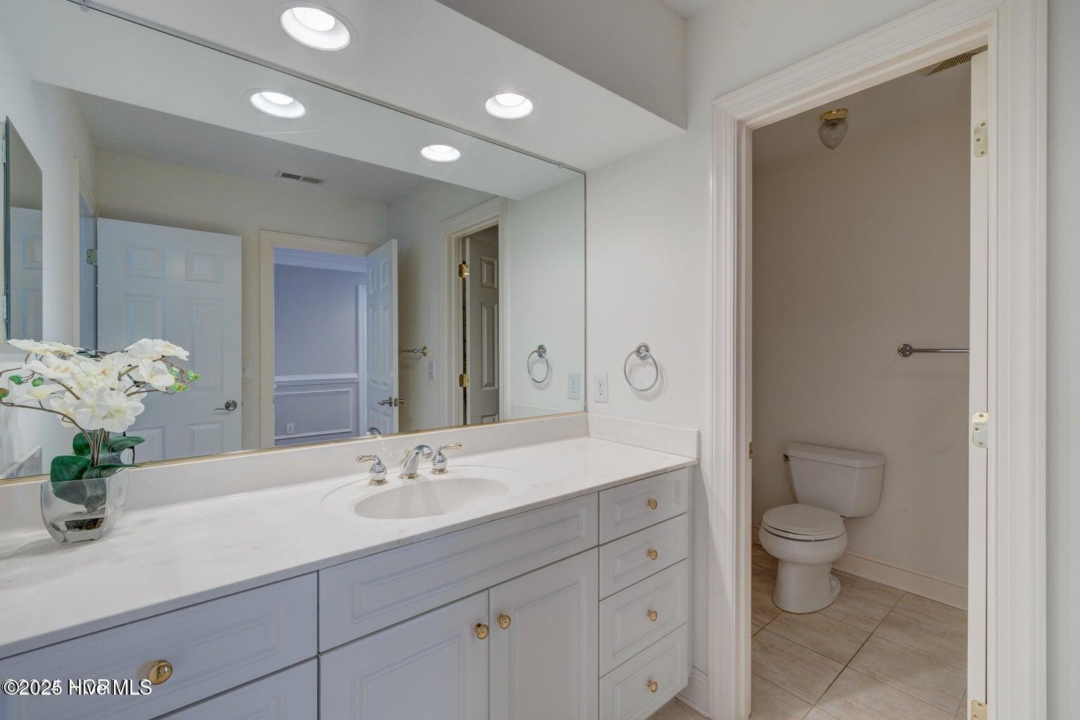 140 River Woods Drive Property Photo 32