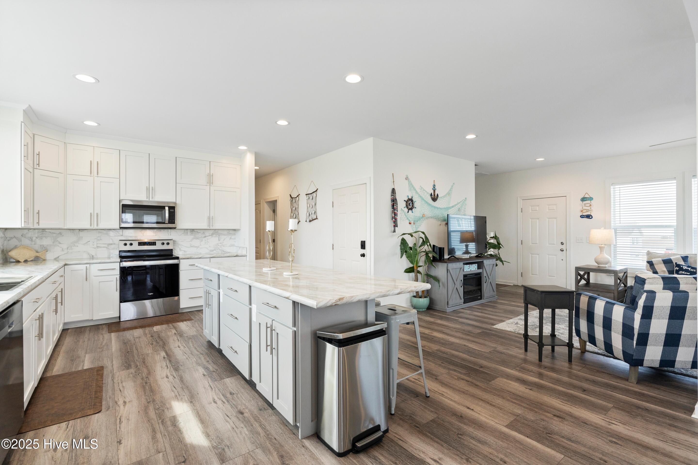 3011 3rd Street Property Photo 13