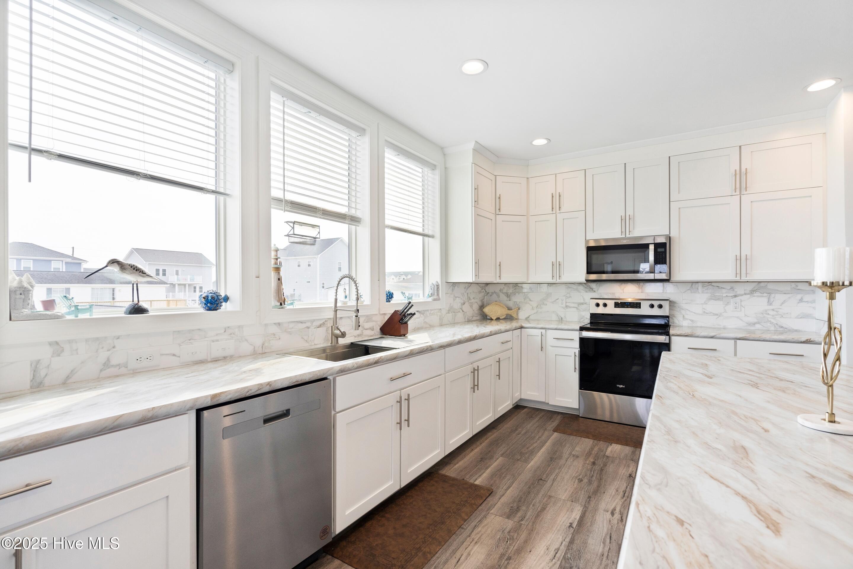 3011 3rd Street Property Photo 19