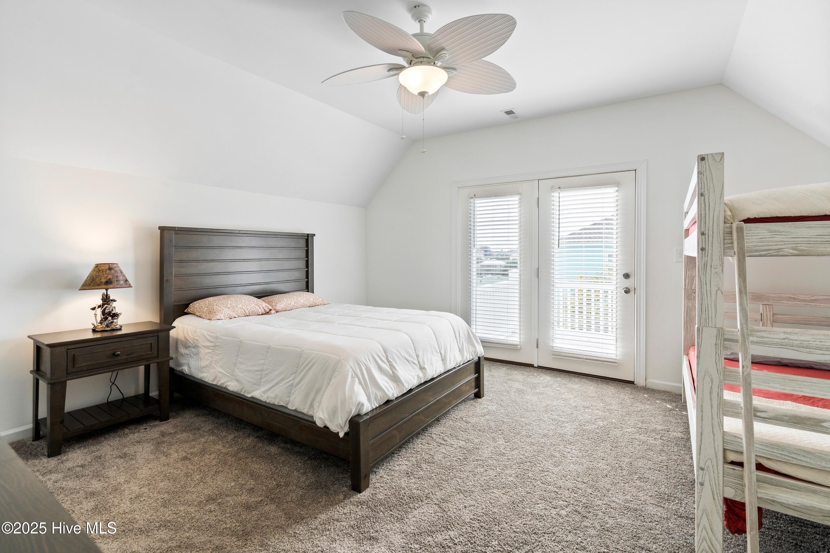3011 3rd Street Property Photo 48