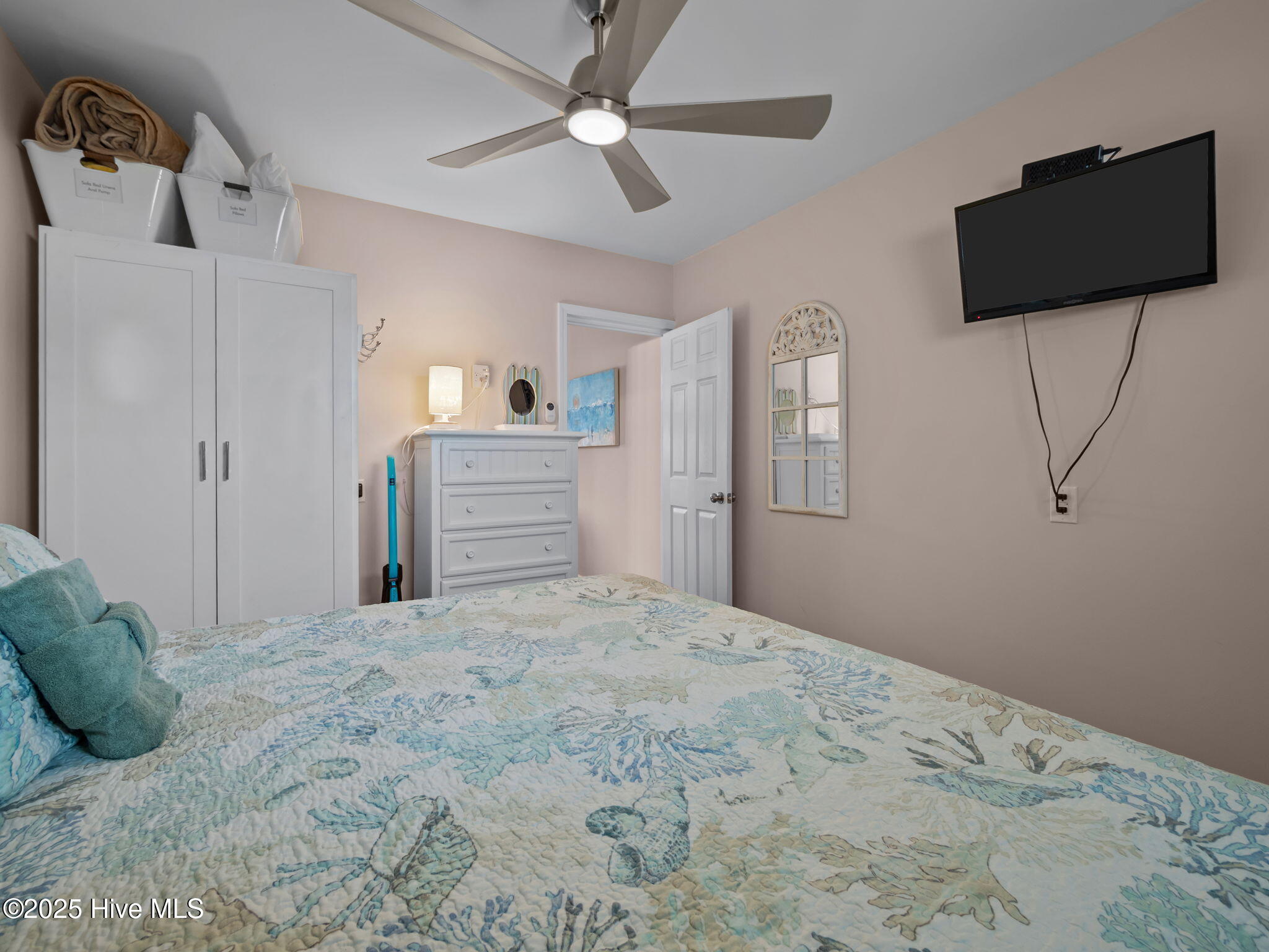 301 Henderson Boulevard 24 Property Photo 21