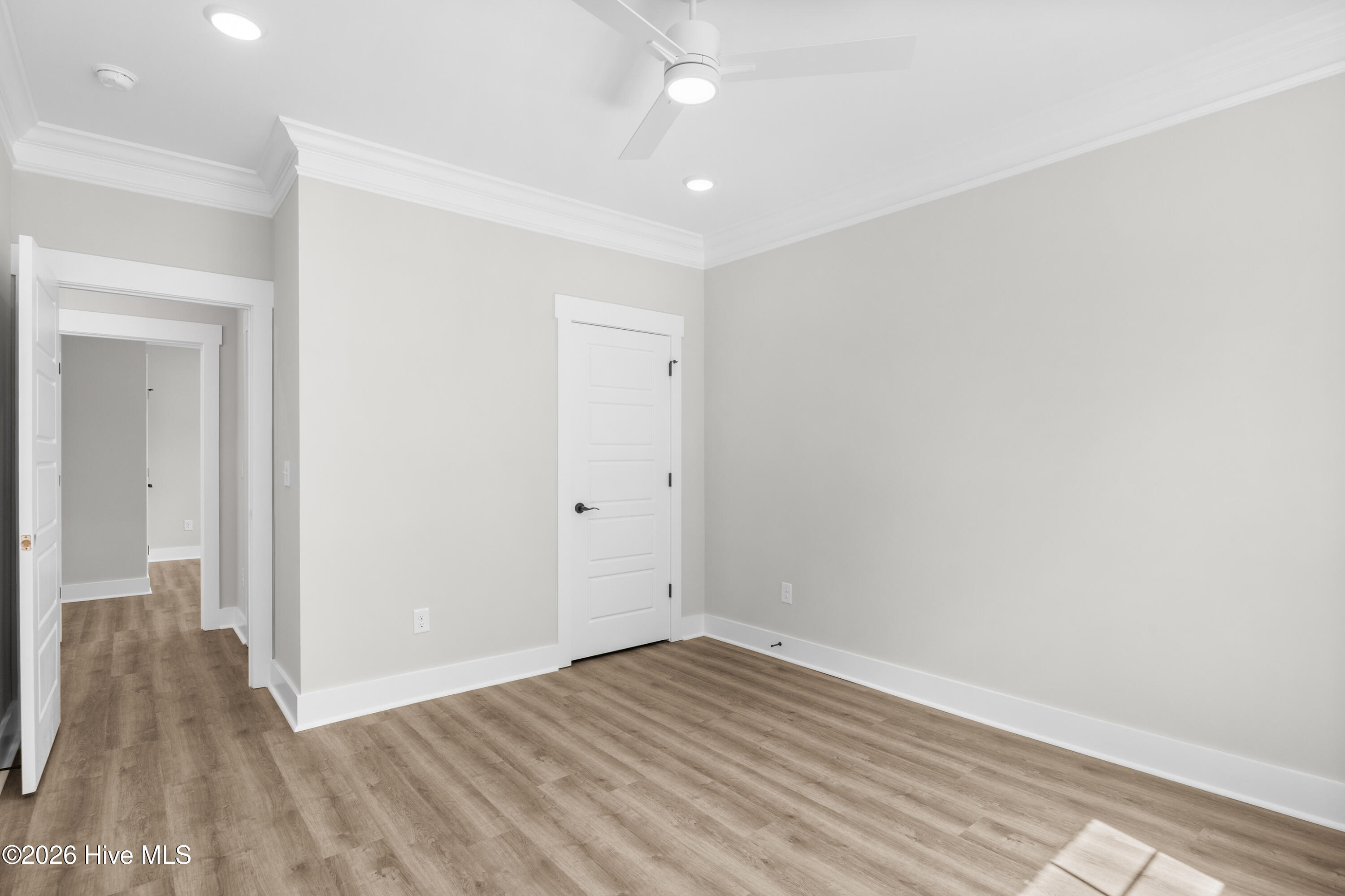 9410 Old Salem Way Property Photo 6