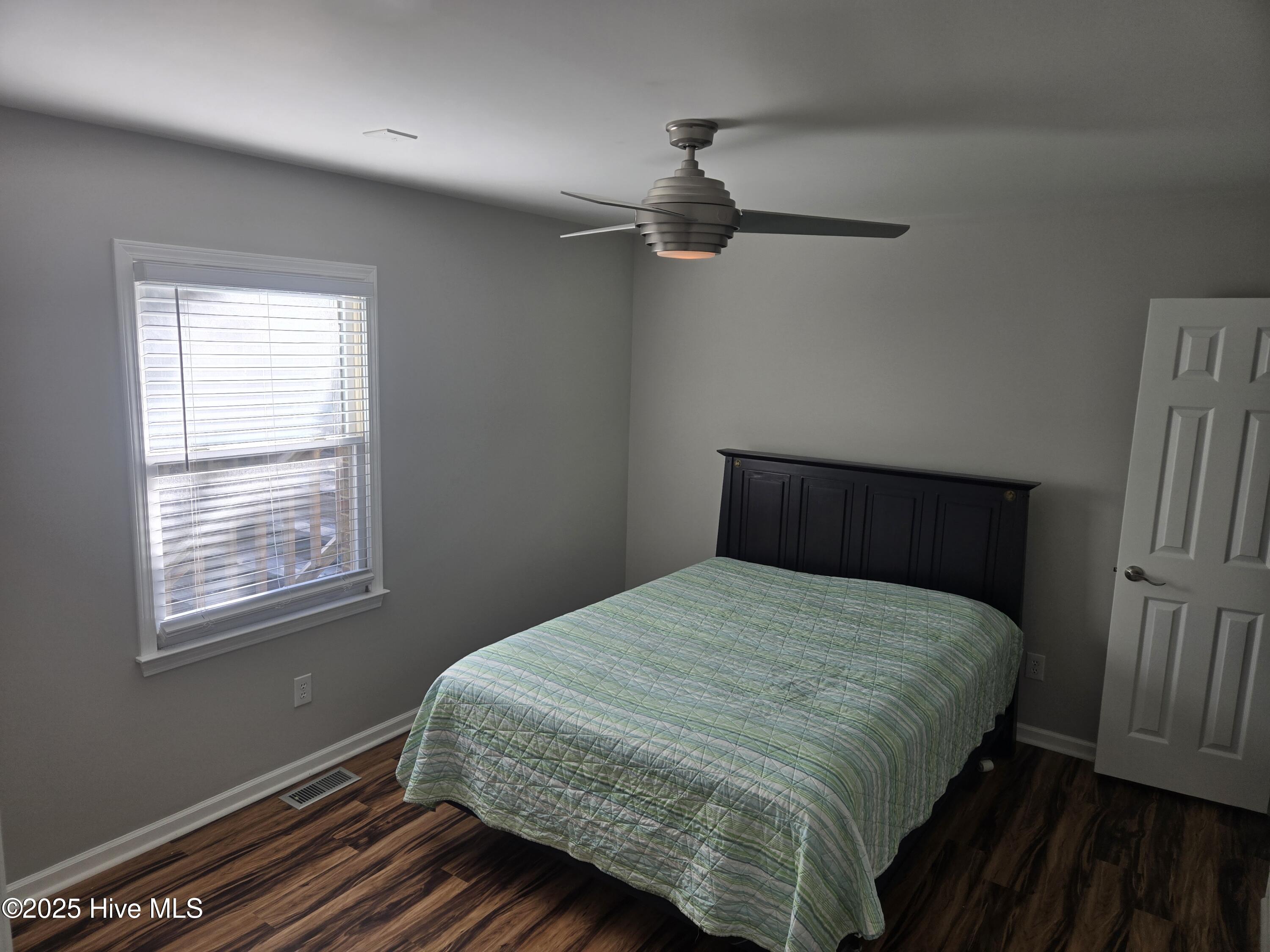 5901 Mclean Street Property Photo 9