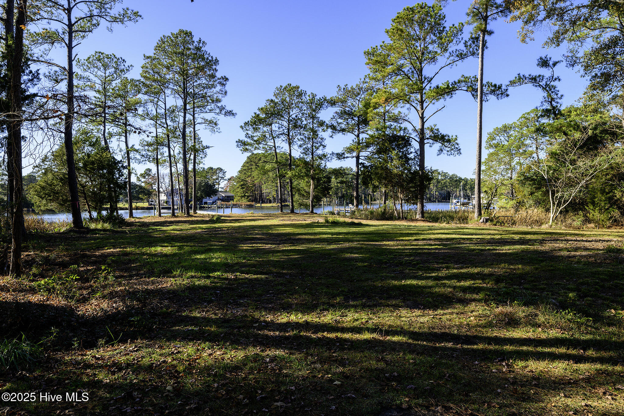 105 Trawler Lane Property Photo 29