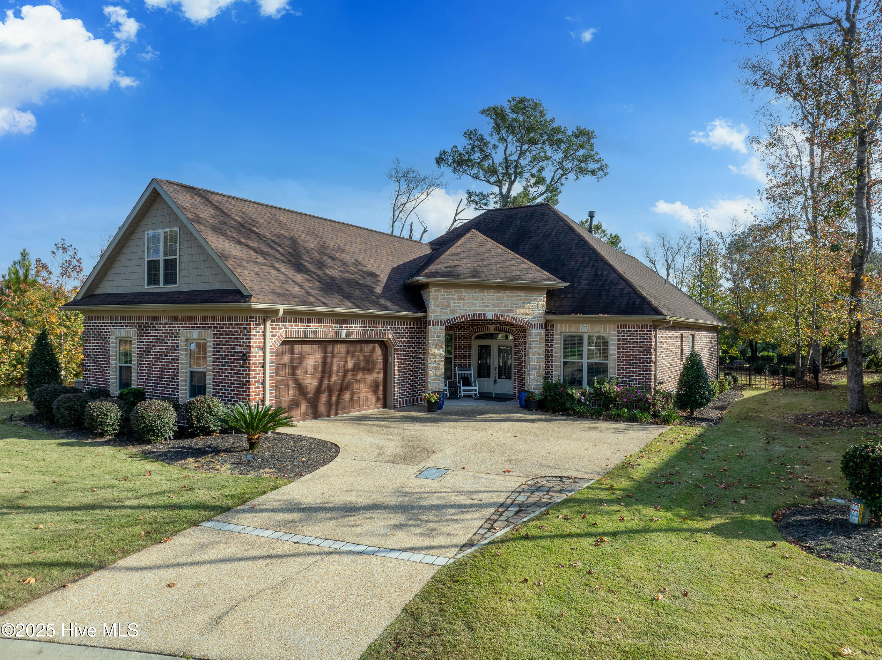 662 Jenoa Loop Property Photo 4