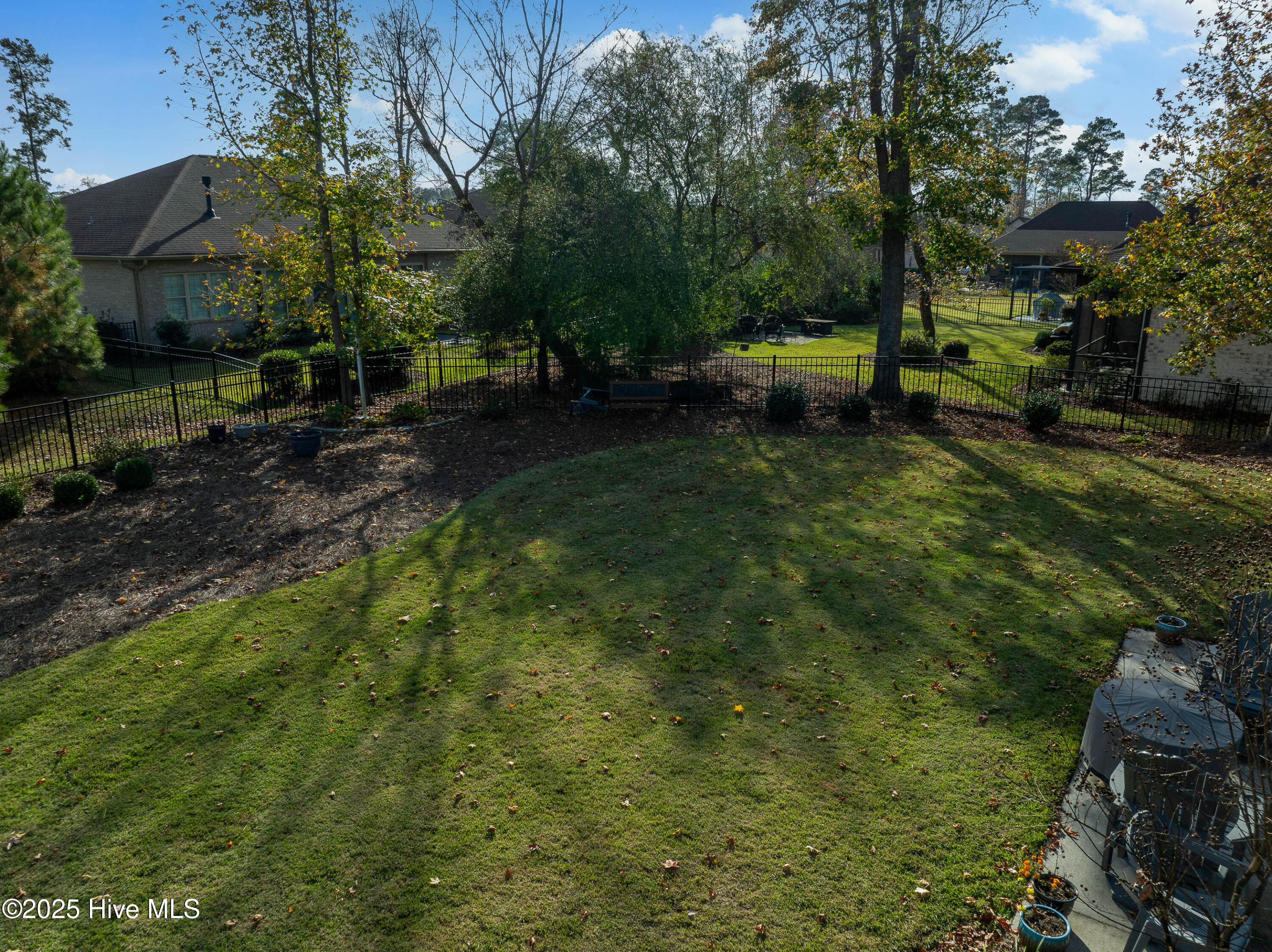 662 Jenoa Loop Property Photo 46