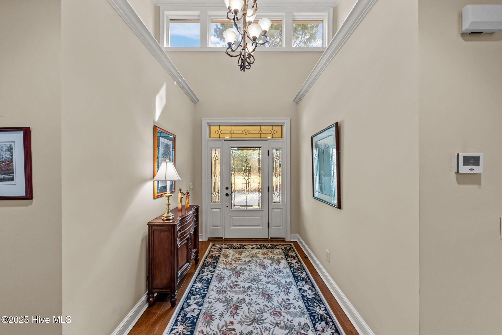 7 Wellington Drive Property Photo 4