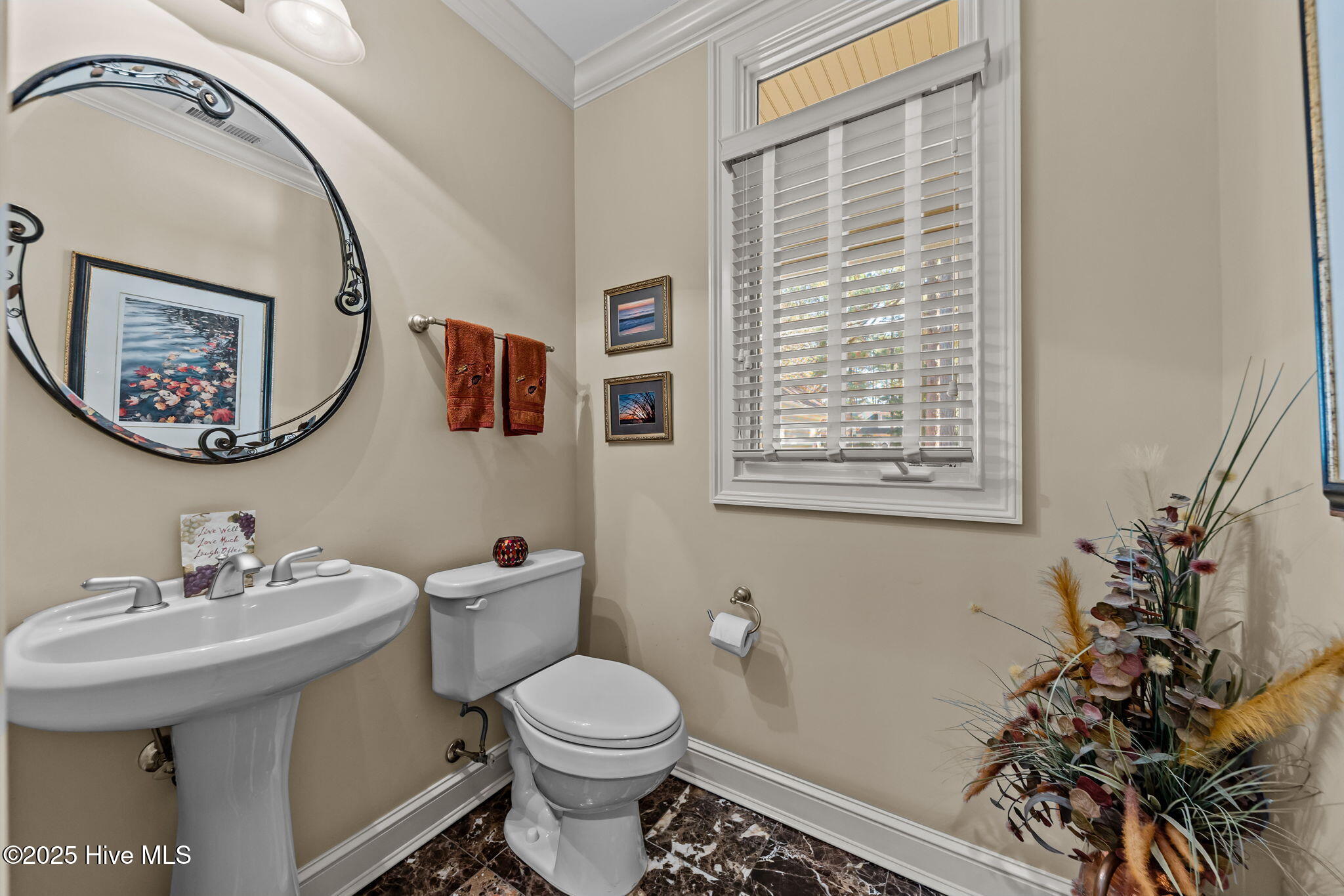 7 Wellington Drive Property Photo 17
