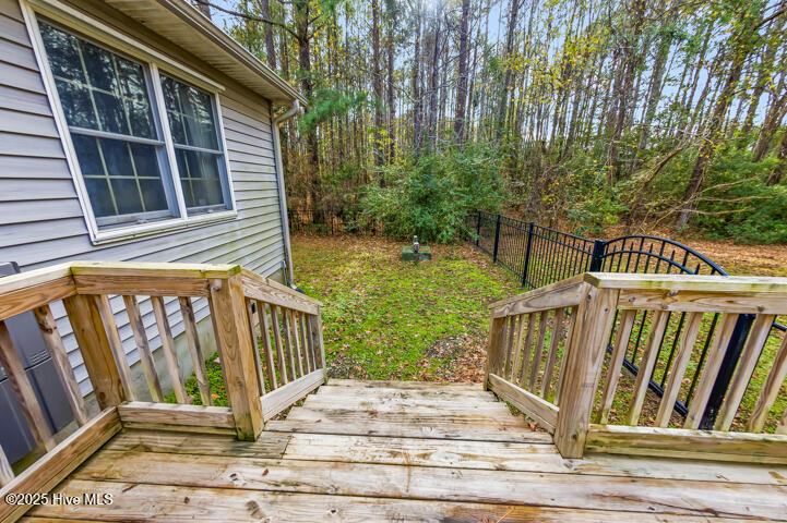 9314 Doris Drive Property Photo 10