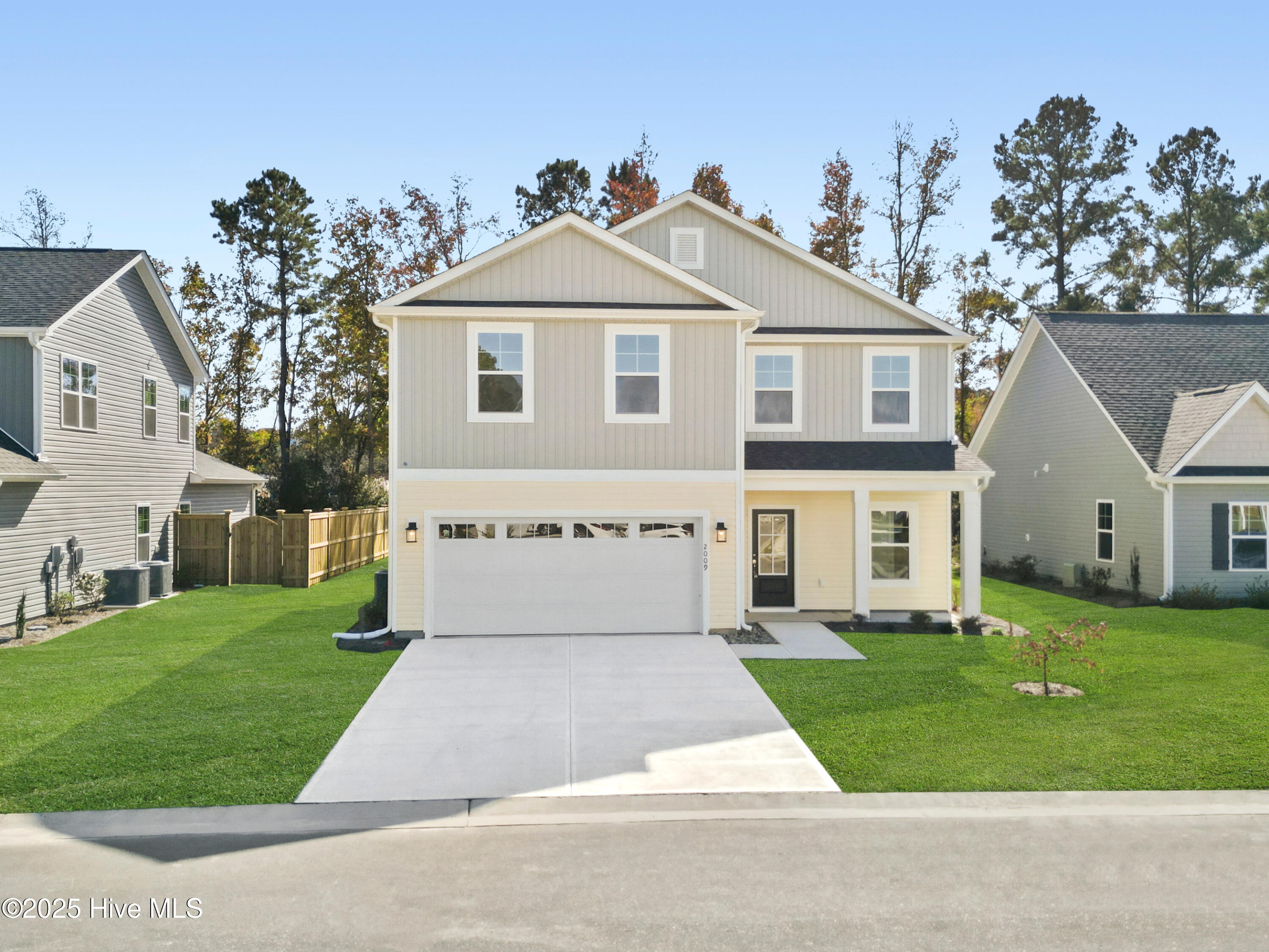 2009 Twilight Drive Ne Property Photo 1