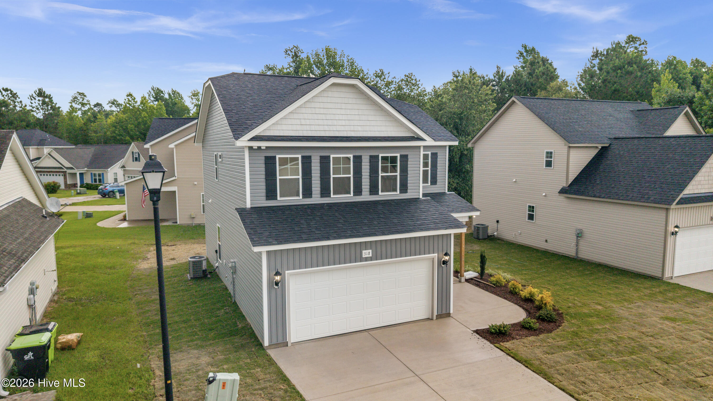 318 Hawks Bluff Drive Property Photo 11