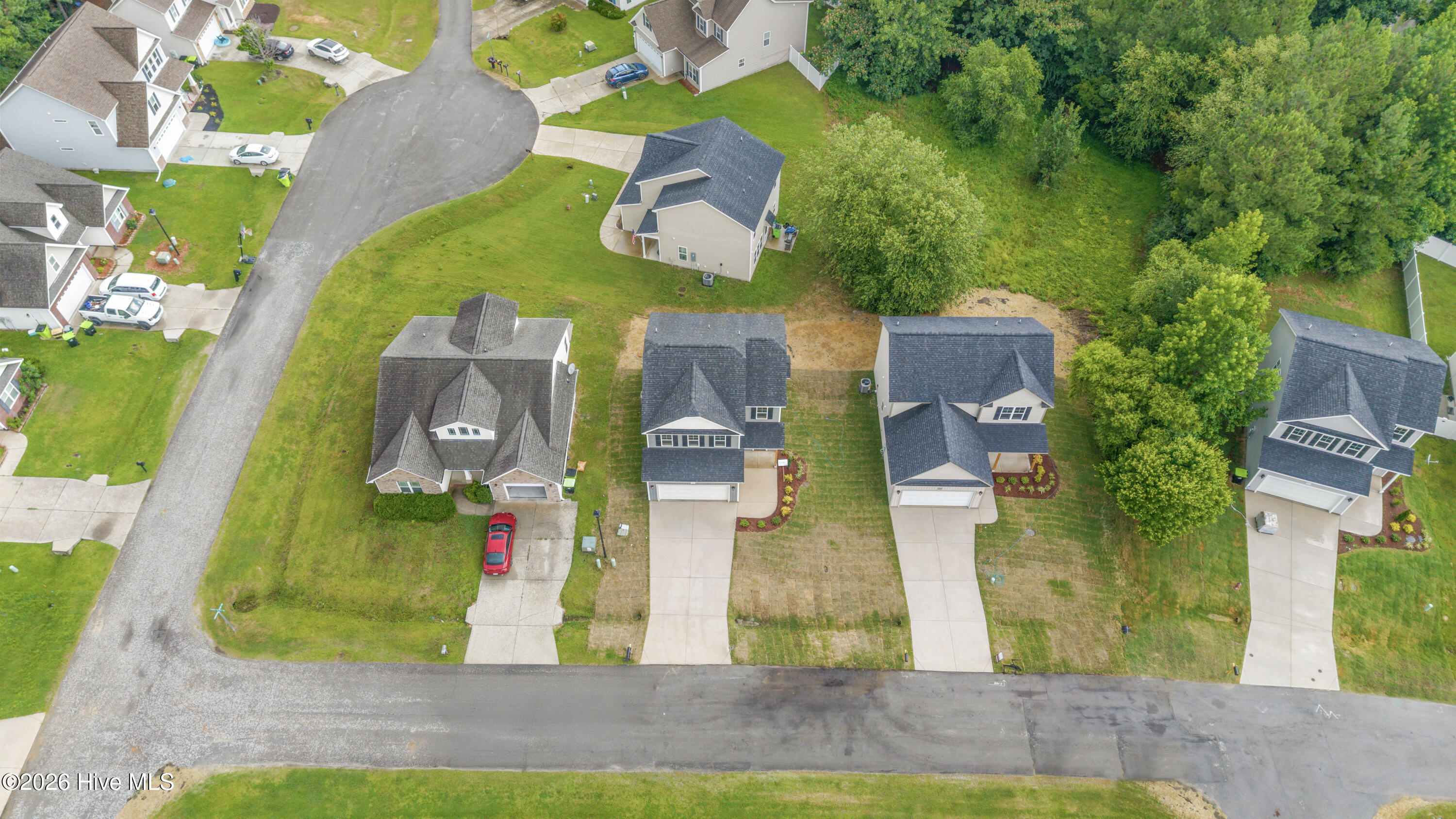 318 Hawks Bluff Drive Property Photo 15