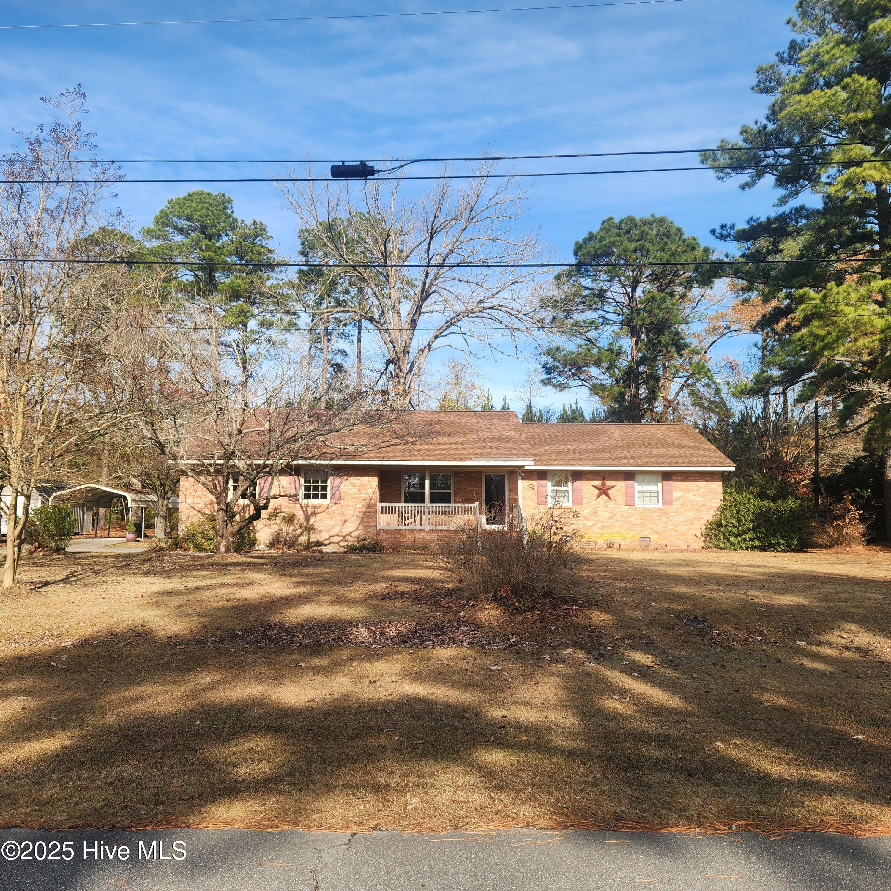 727 Fairlane Drive Property Photo 1