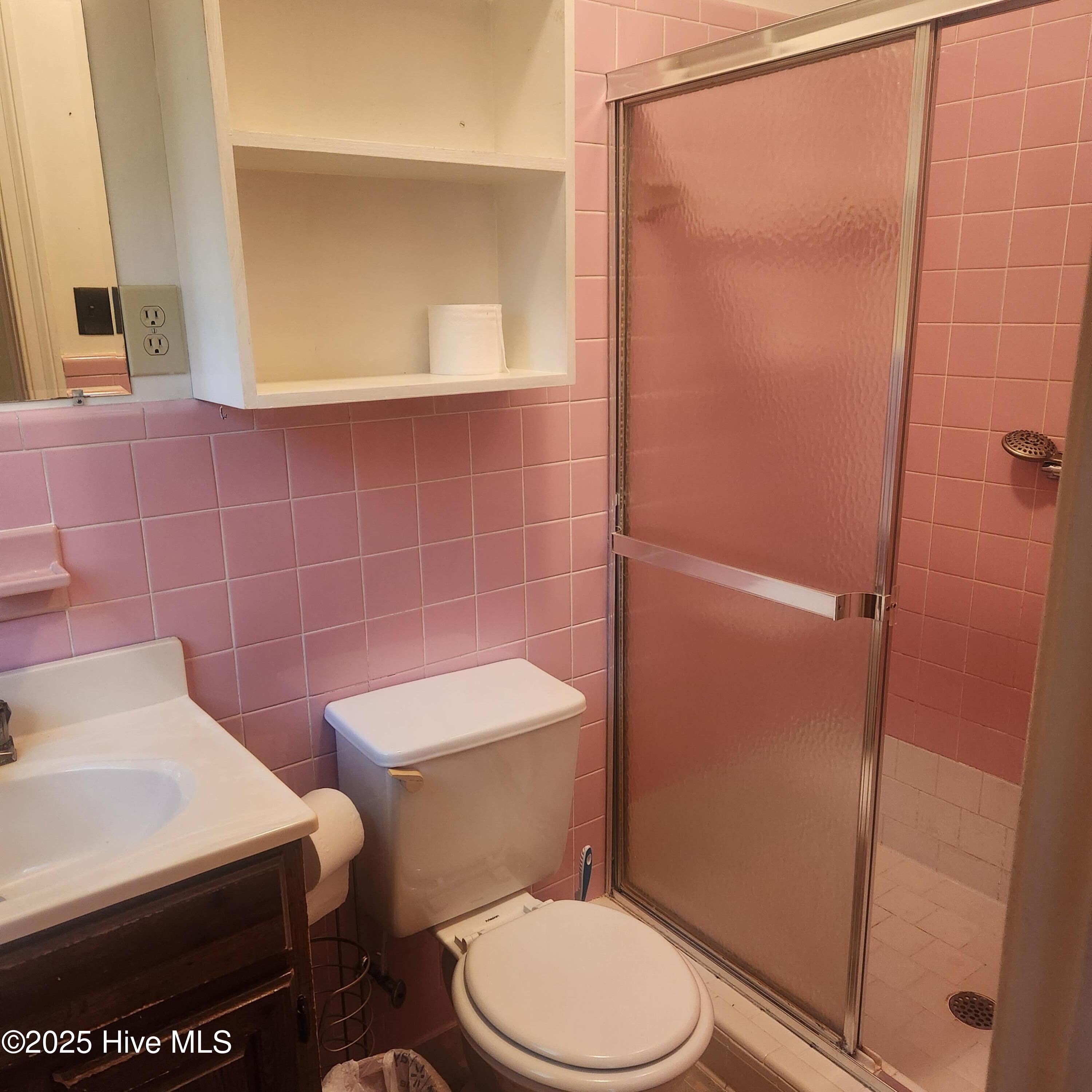 727 Fairlane Drive Property Photo 15