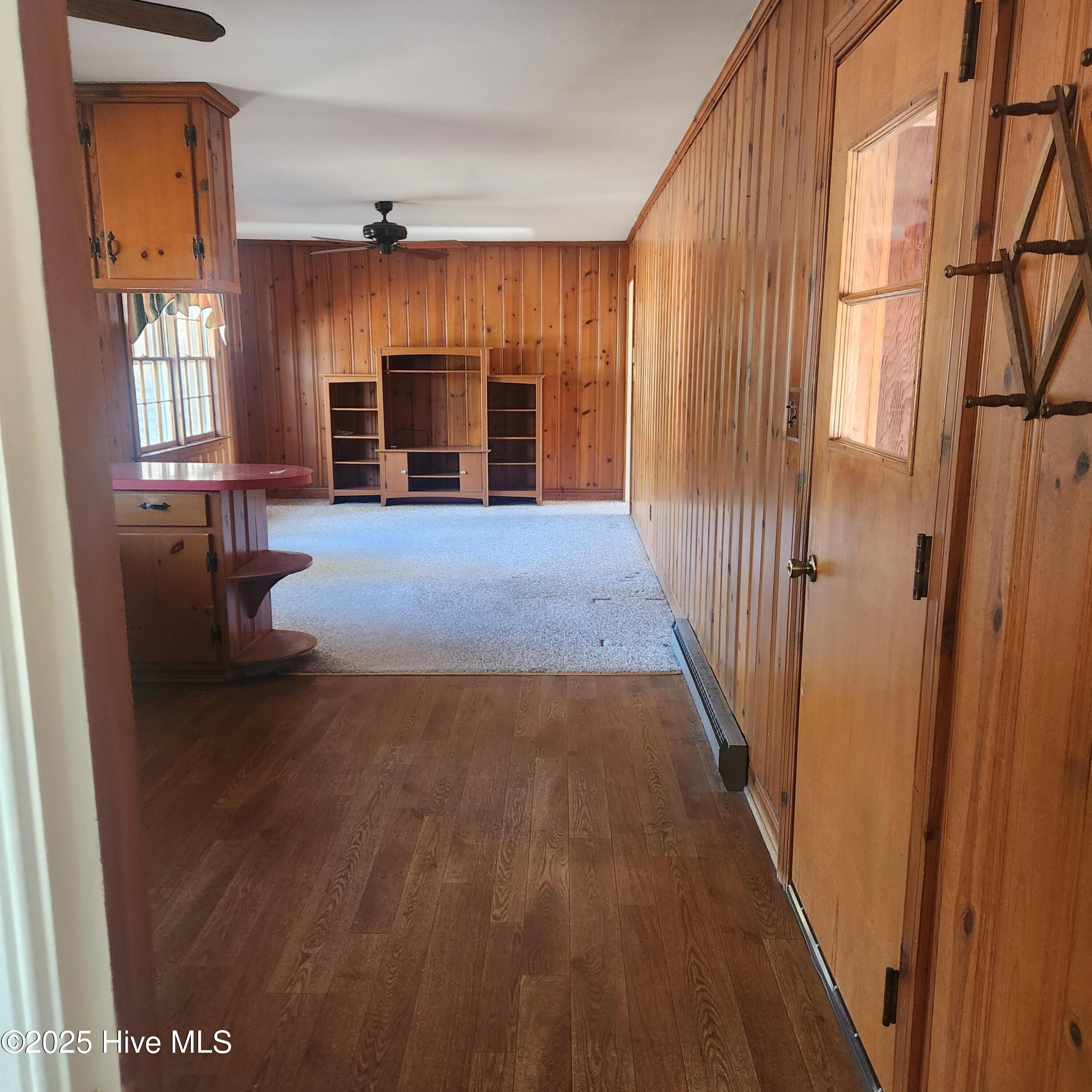727 Fairlane Drive Property Photo 16