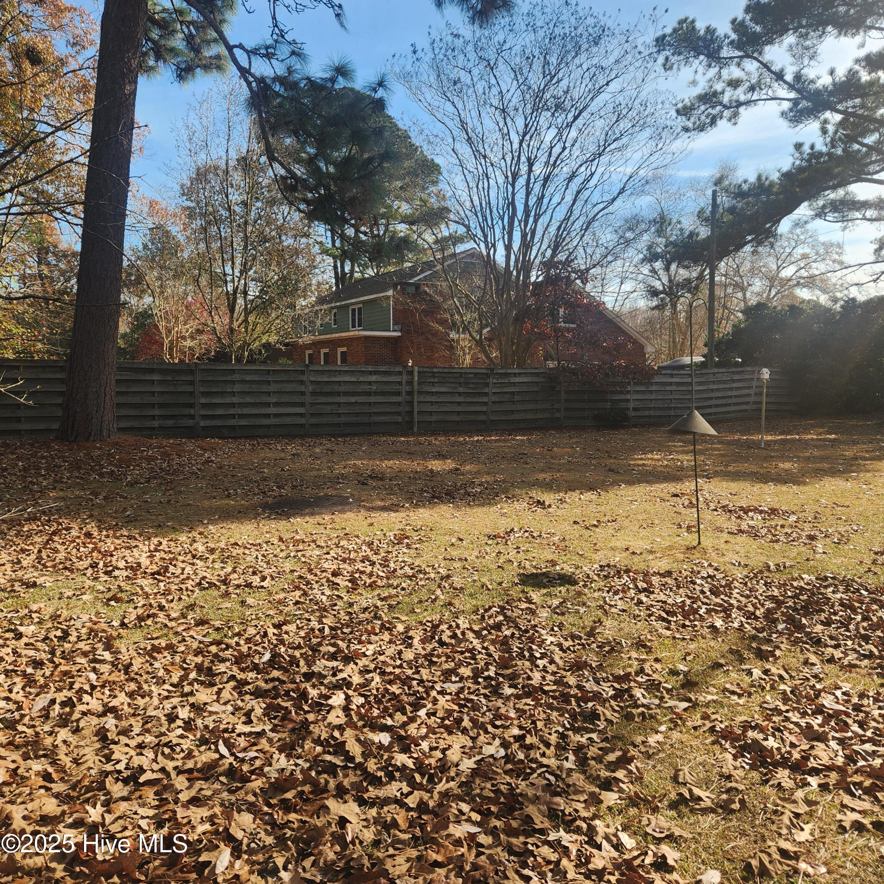 727 Fairlane Drive Property Photo 24