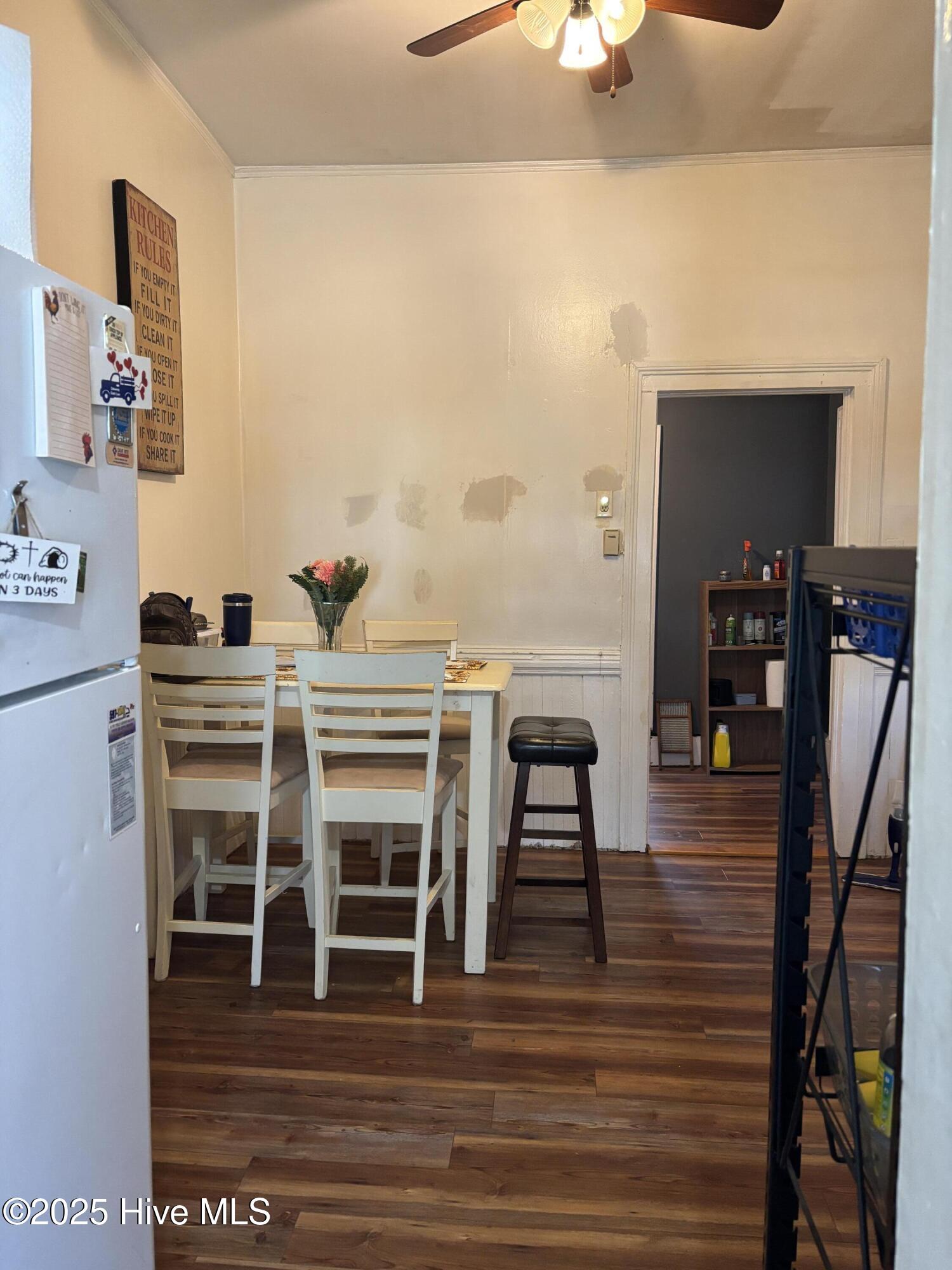 600 Chestnut Street Property Photo 4
