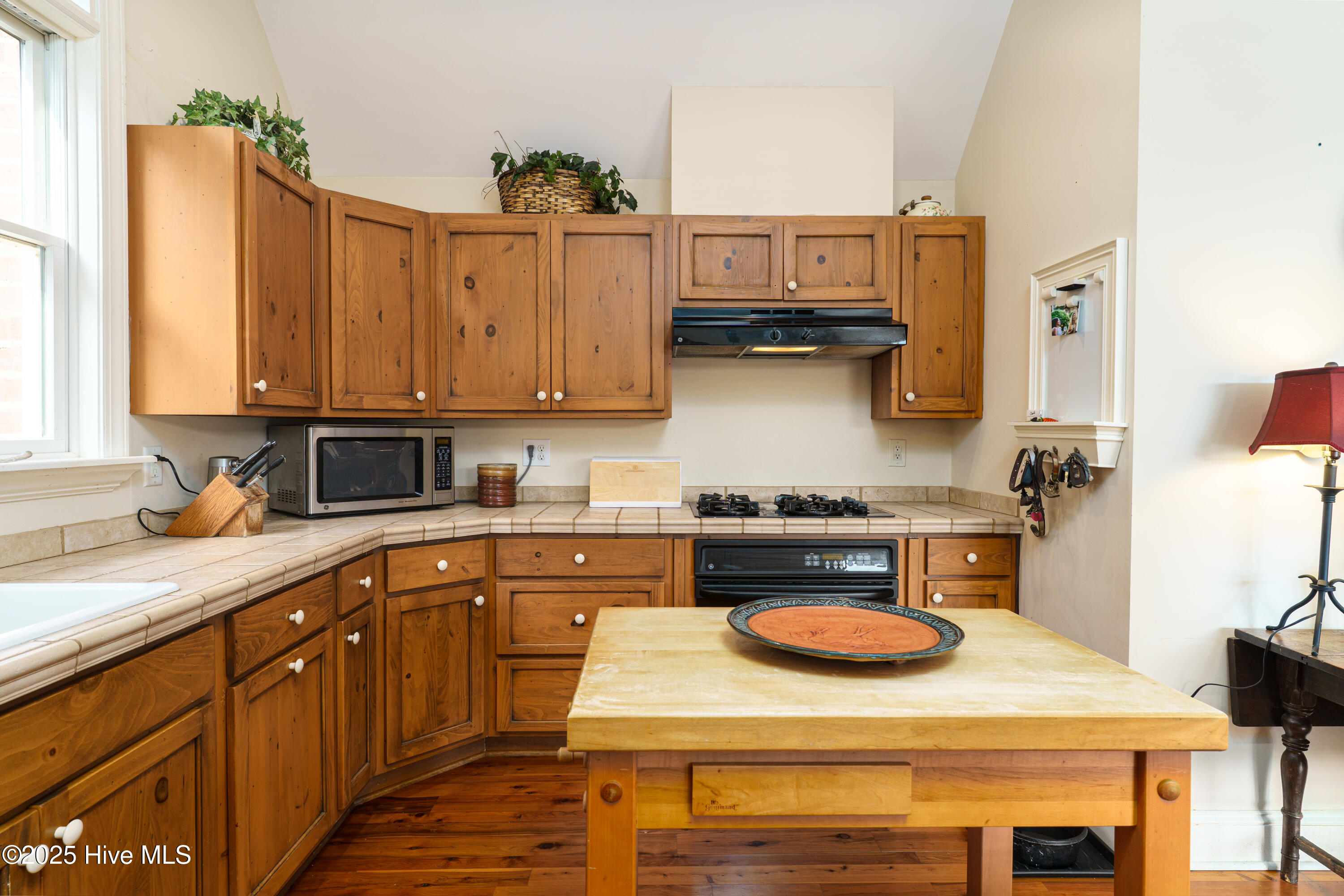 300 Good Barn Road Property Photo 22