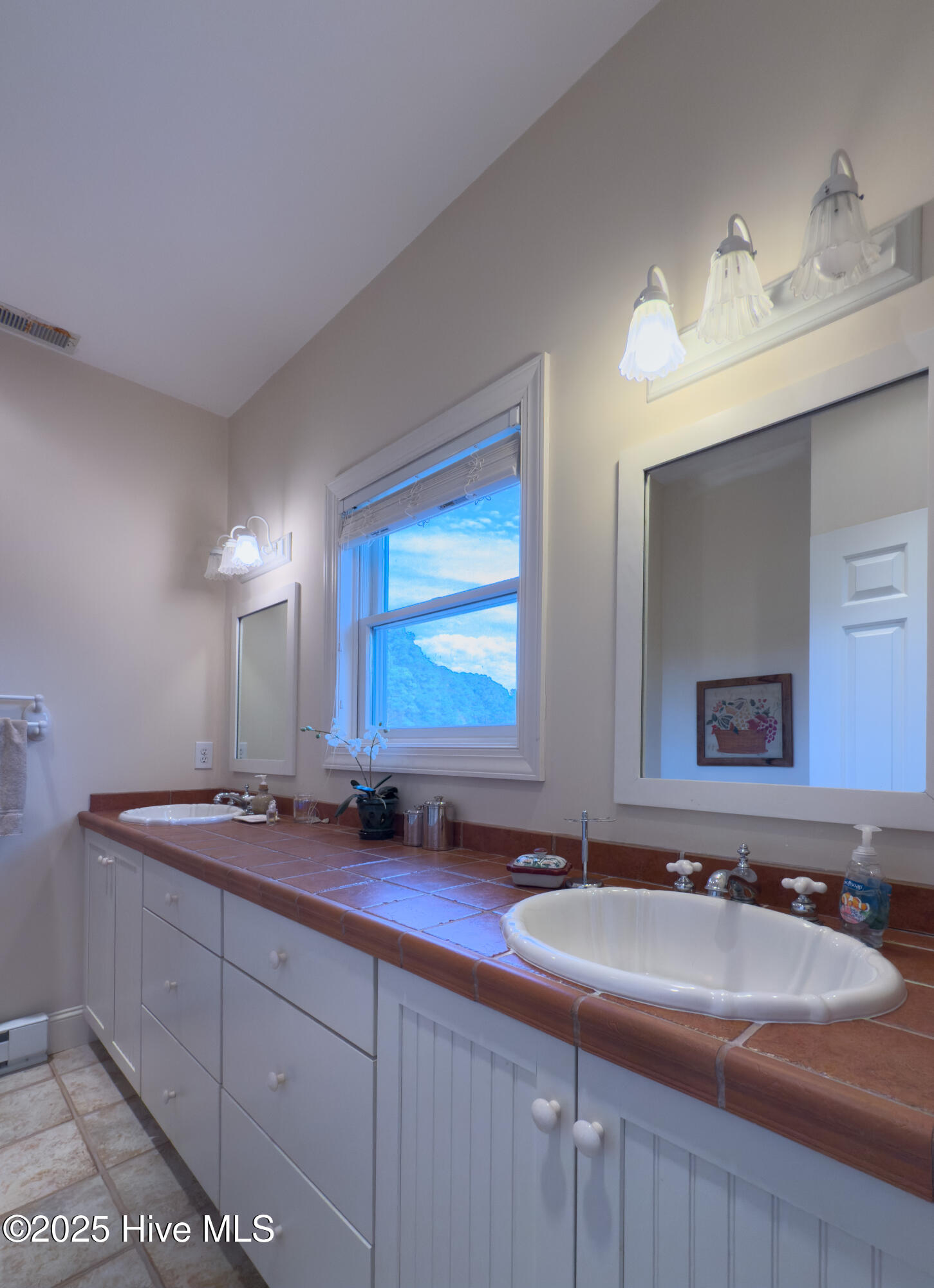 300 Good Barn Road Property Photo 37