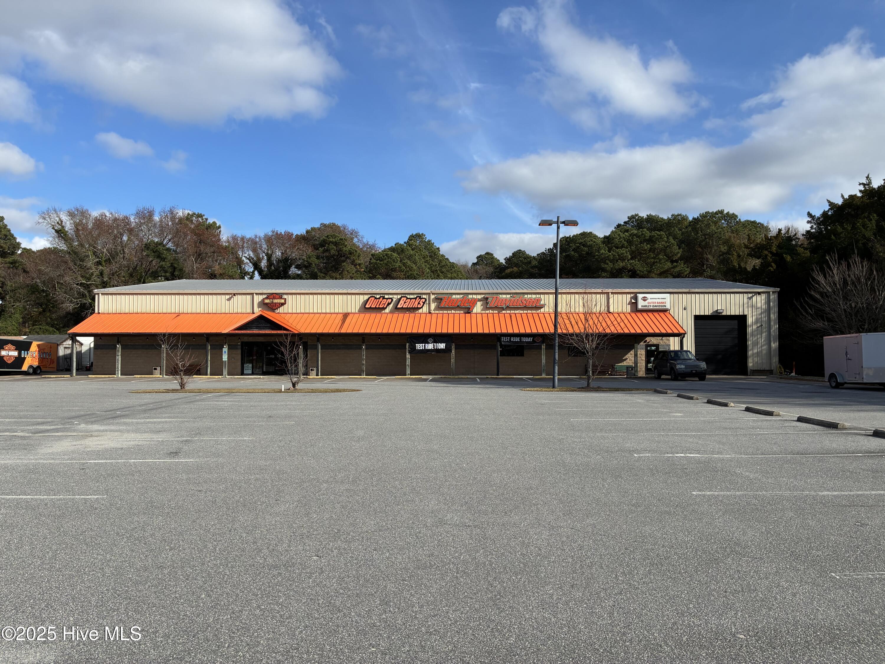 8739 Caratoke Highway Property Photo 1