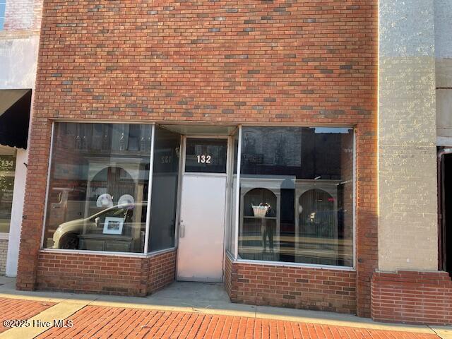 132 Tarboro Street W Property Photo 1