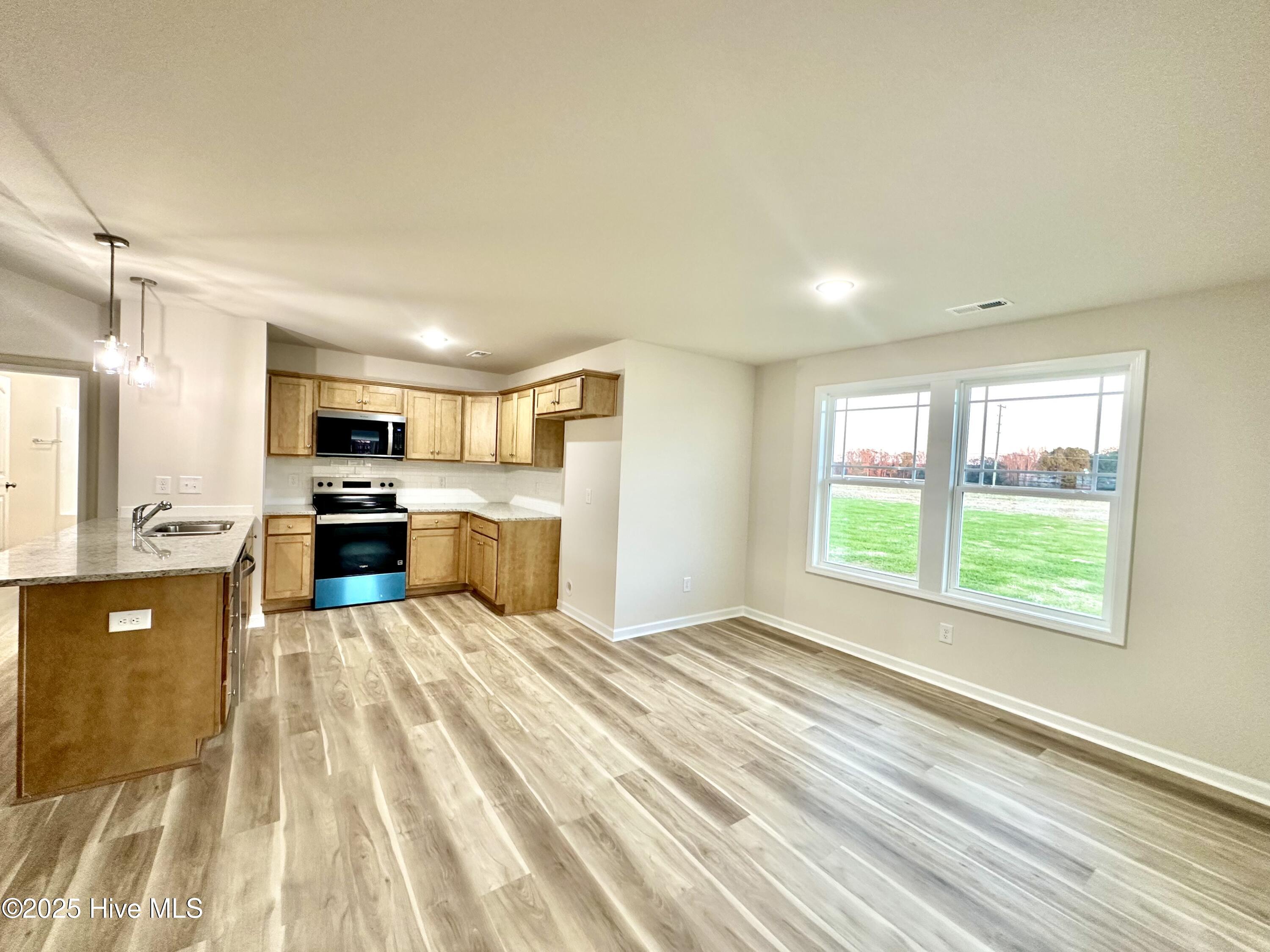 108 Dees Meadow Lane Property Photo 8