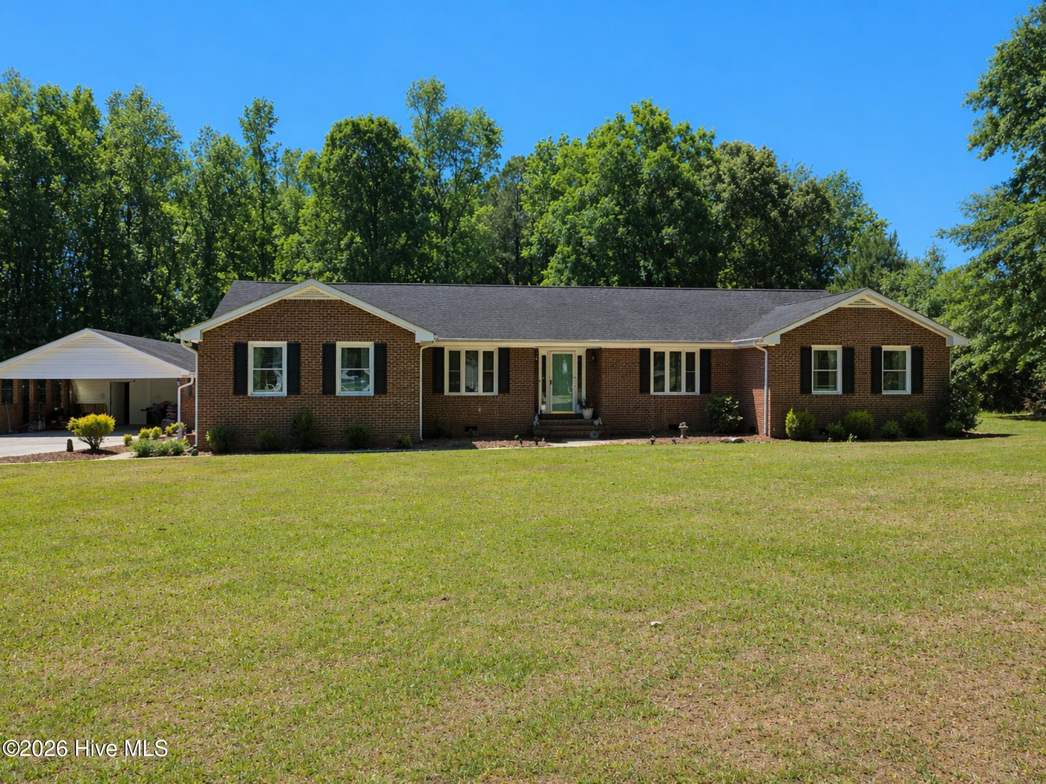 184 Timber Cove Drive Property Photo 8