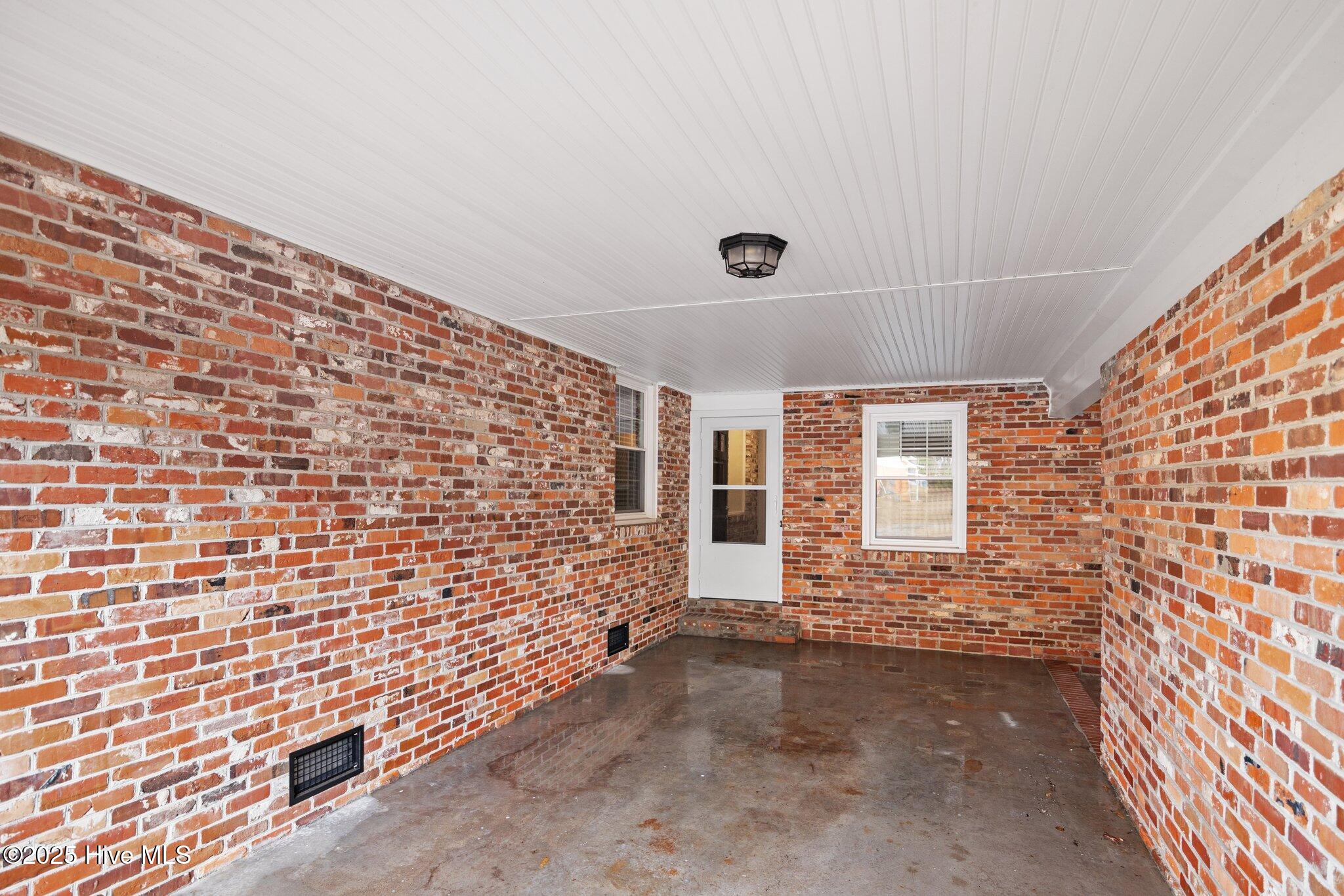 108 Ridgewood Circle Property Photo 10