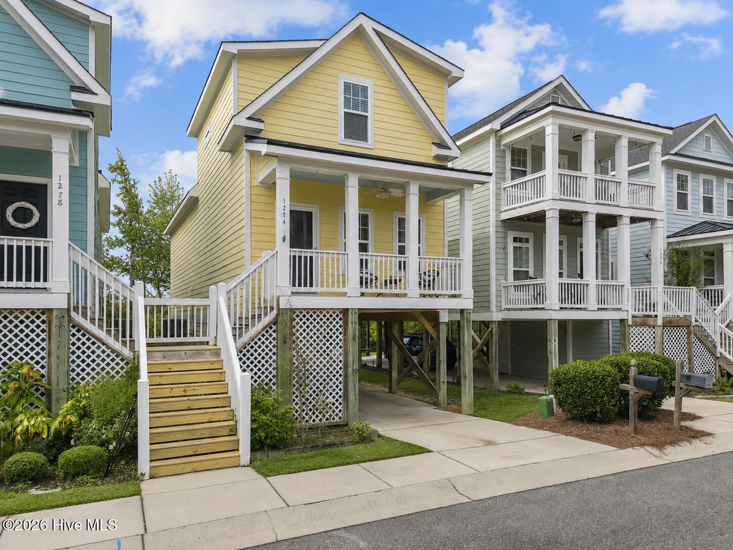 1274 Charleston Common Drive Property Photo 1
