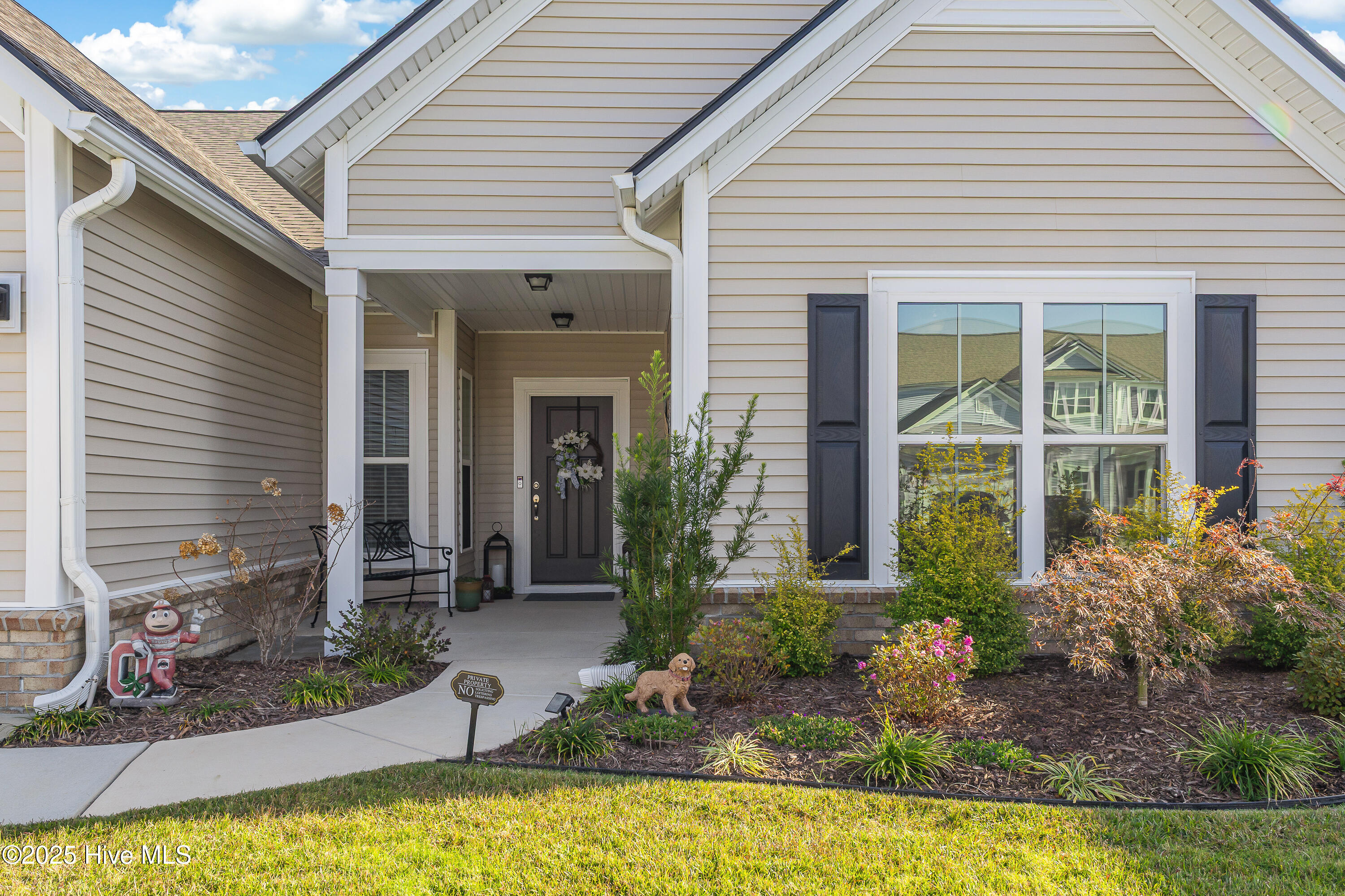 113 Eagle Claw Drive Property Photo 3