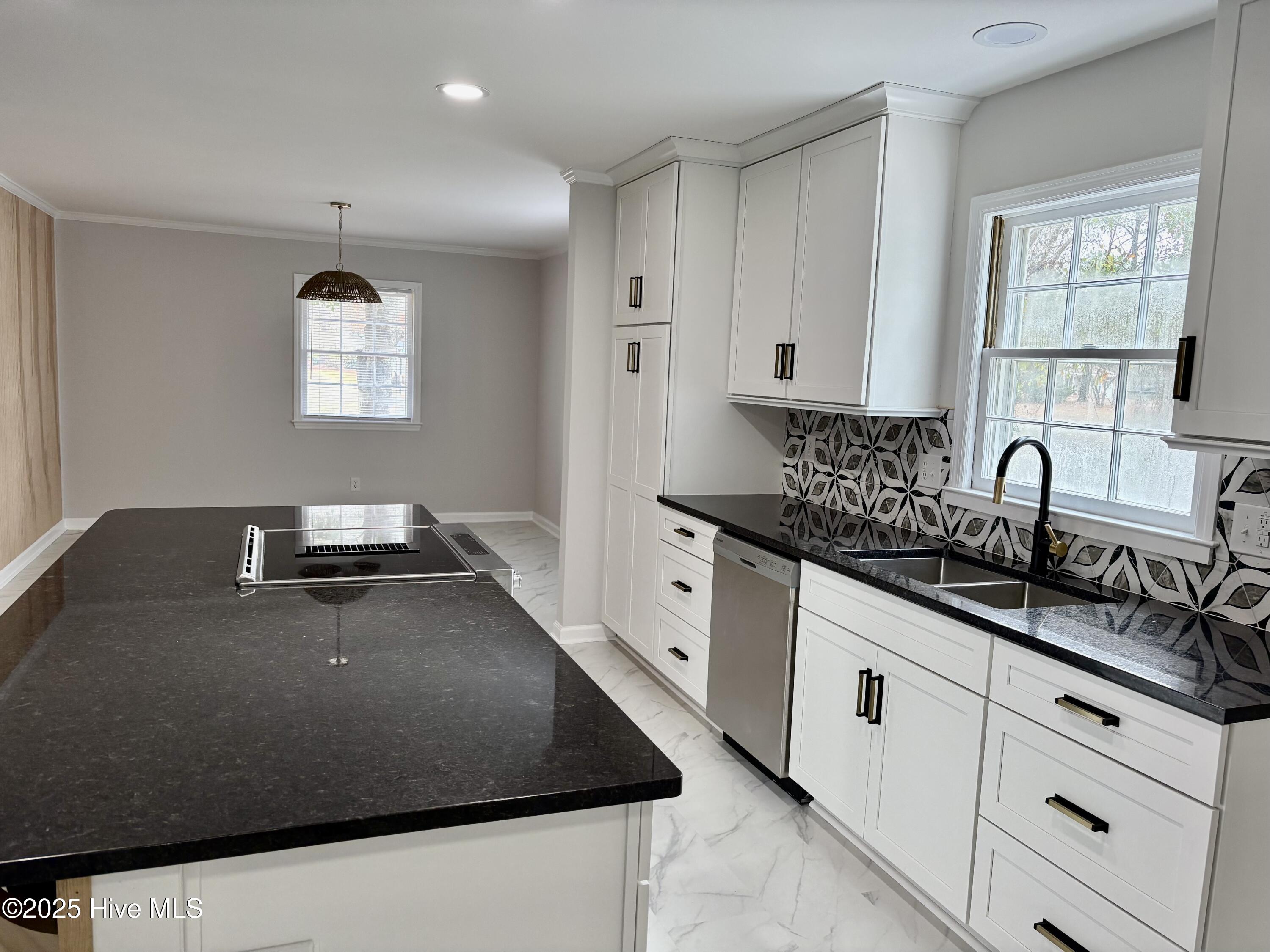 2501 Steeple Chase Drive Property Photo 3
