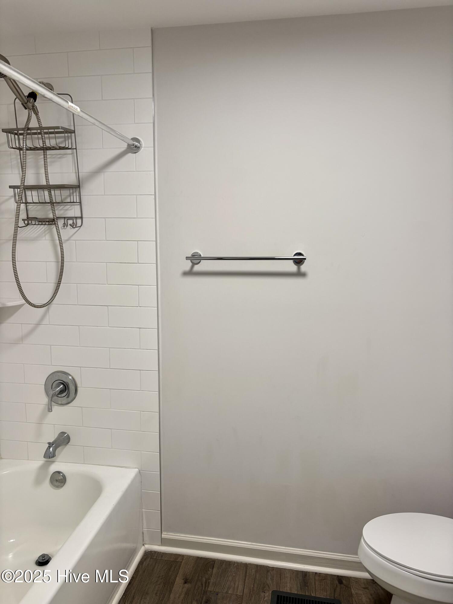 2501 Steeple Chase Drive Property Photo 10