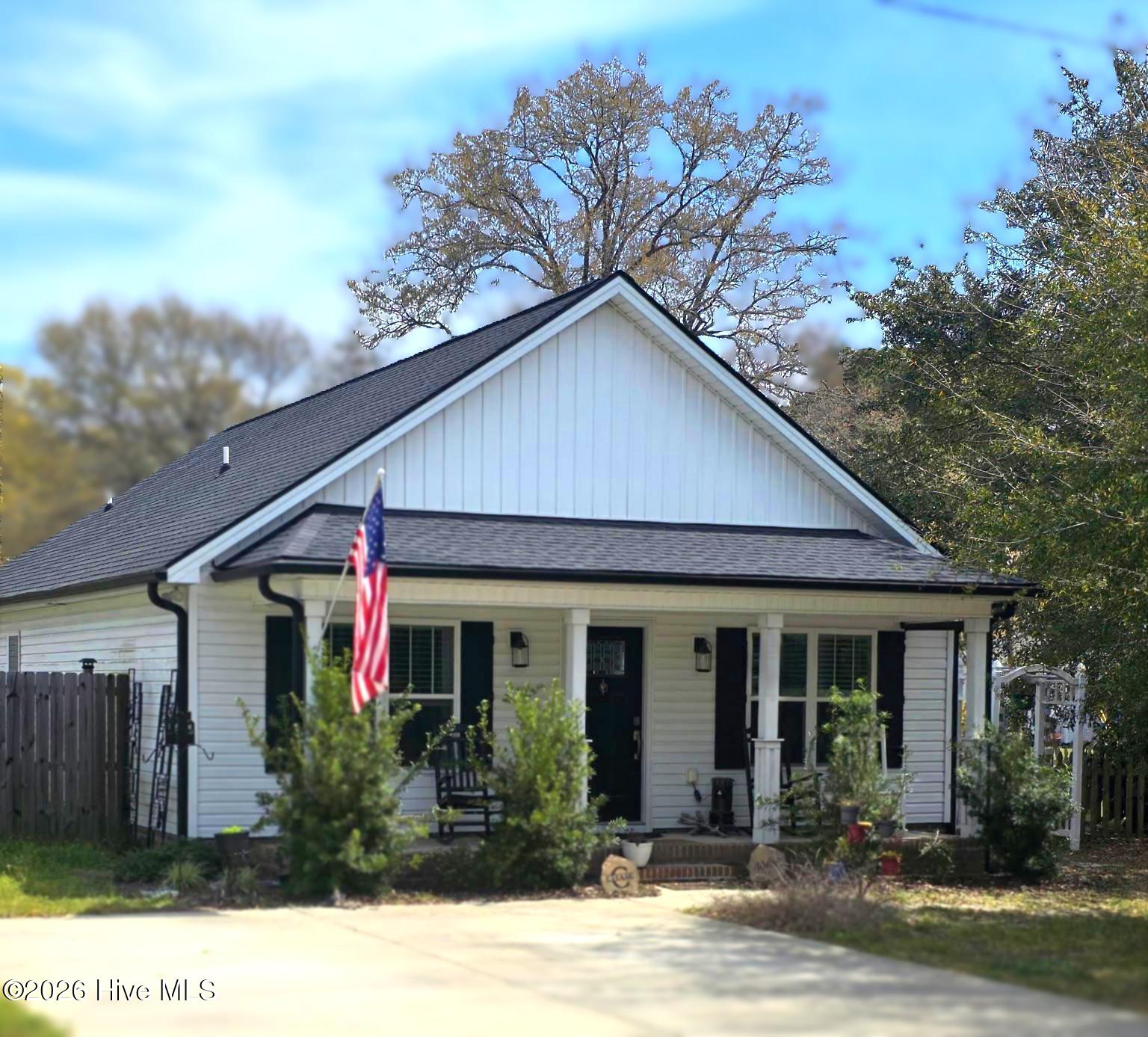 134 Hillside Street Property Photo 1