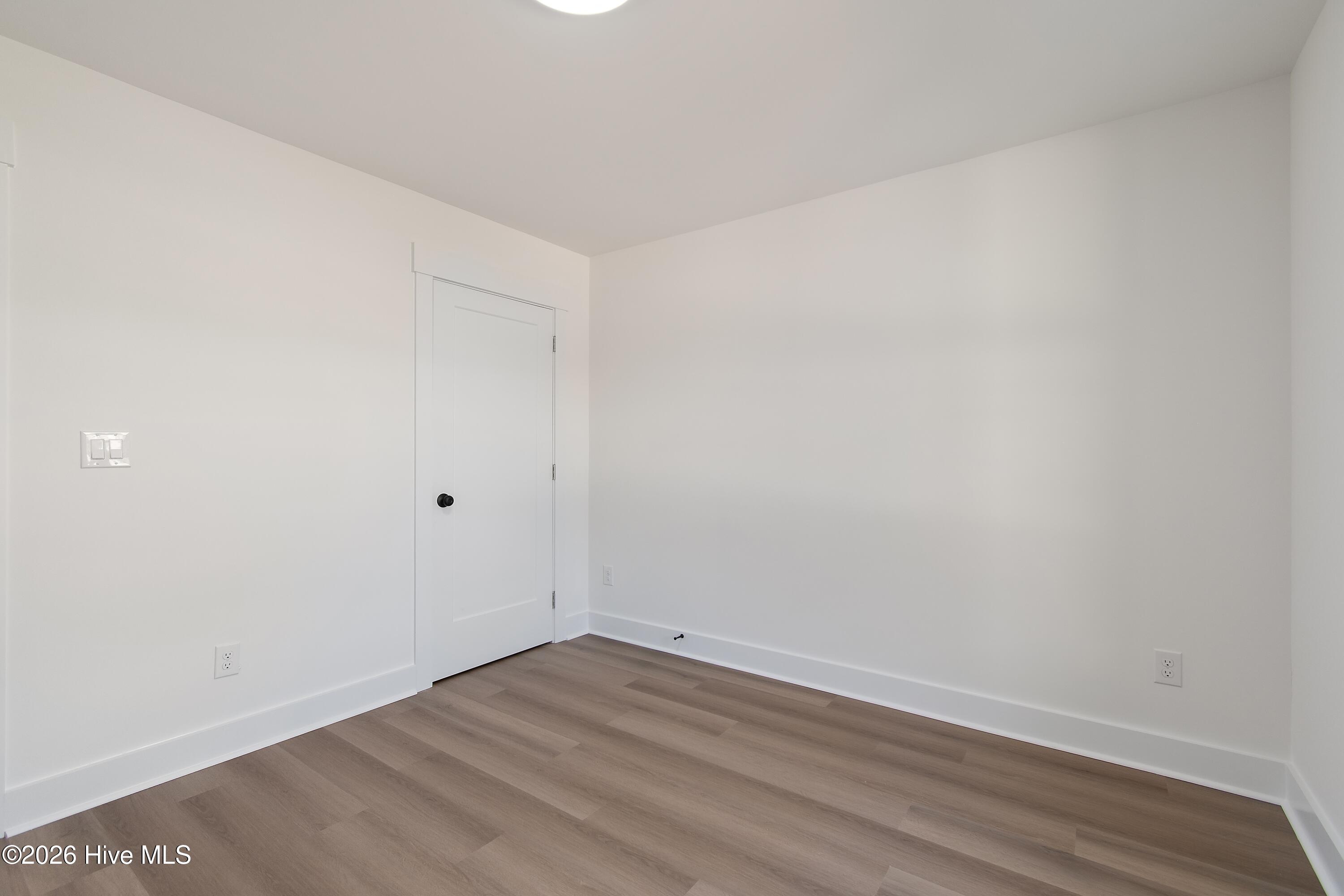 152 Hillside Street Property Photo 12
