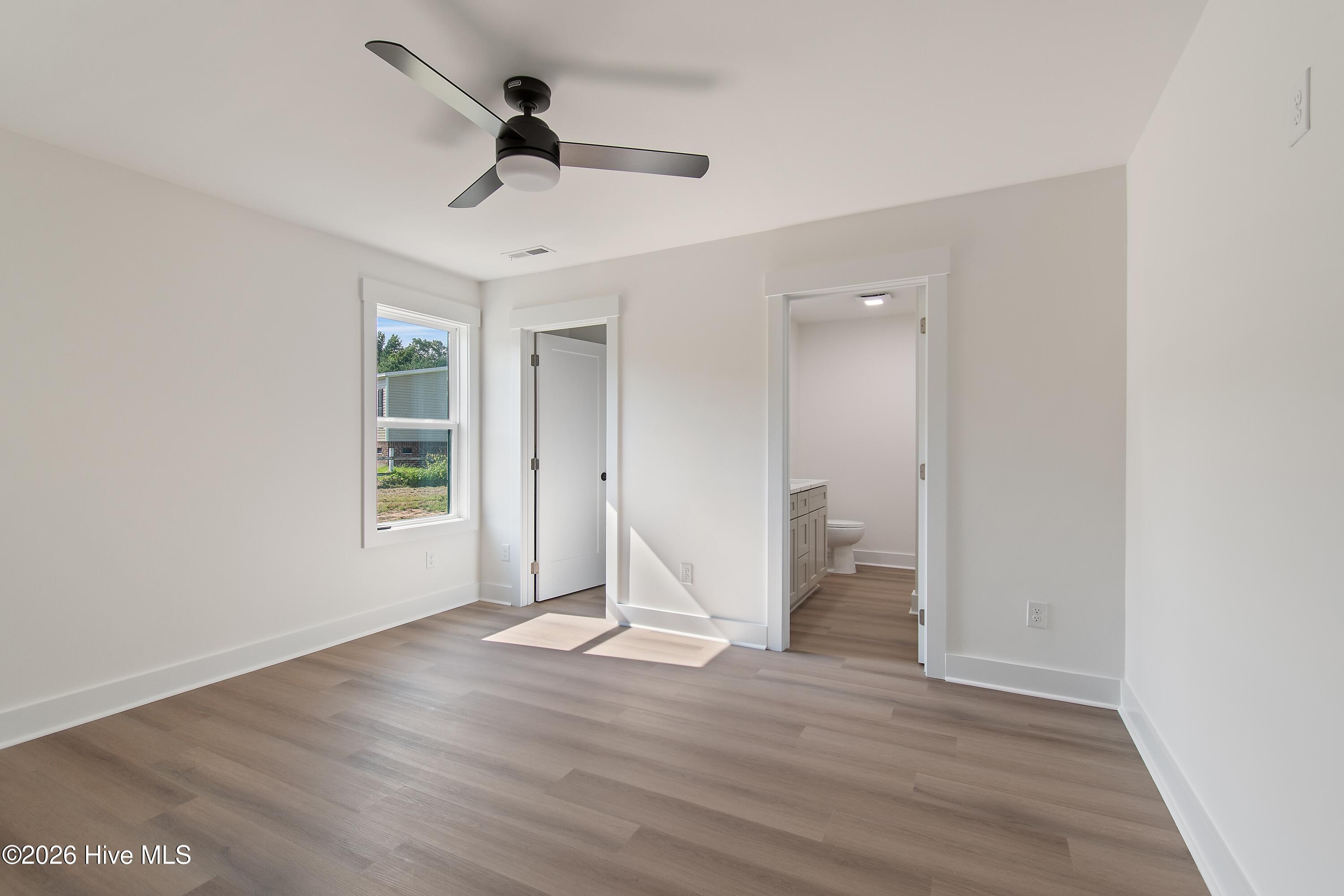 152 Hillside Street Property Photo 19
