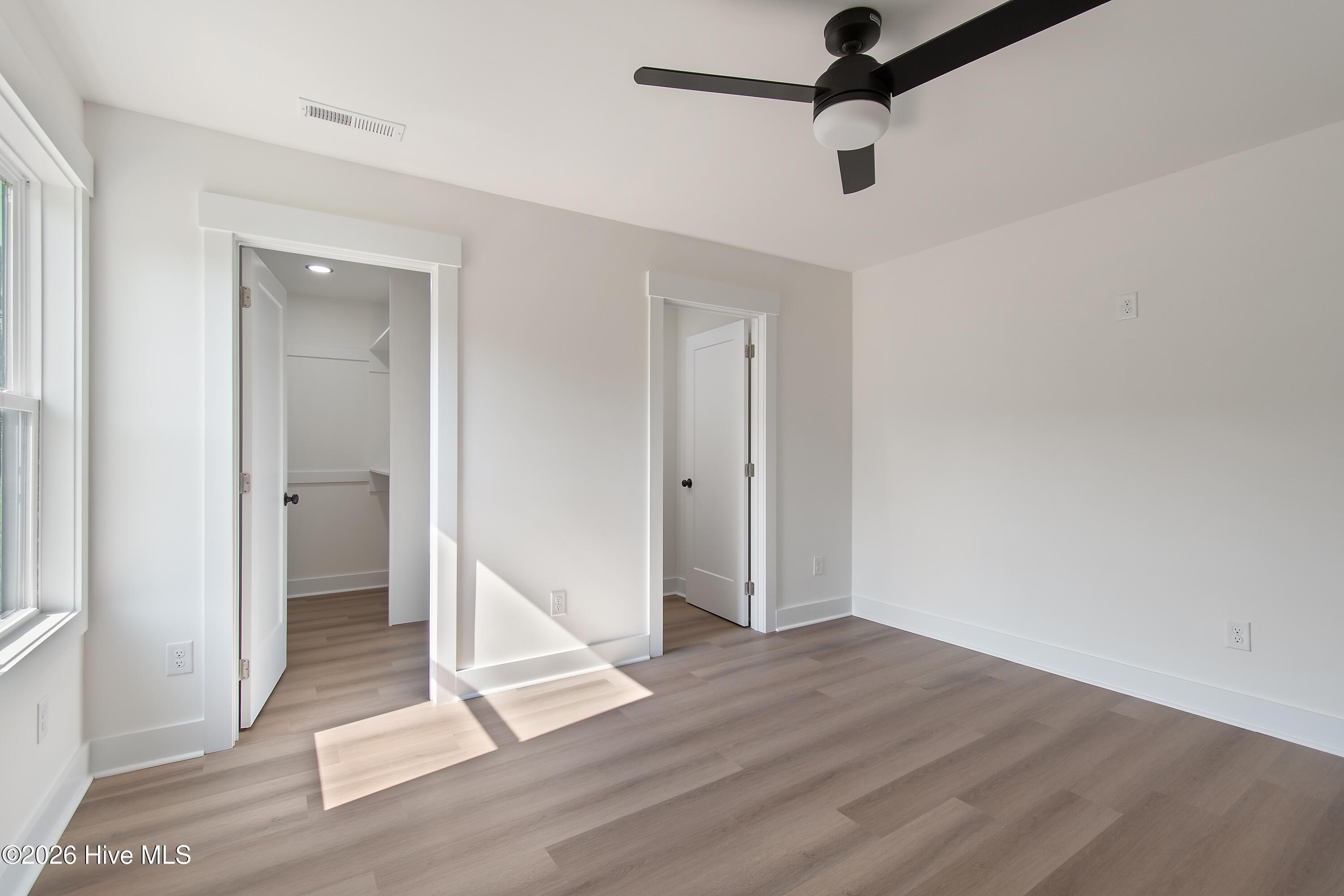 152 Hillside Street Property Photo 20