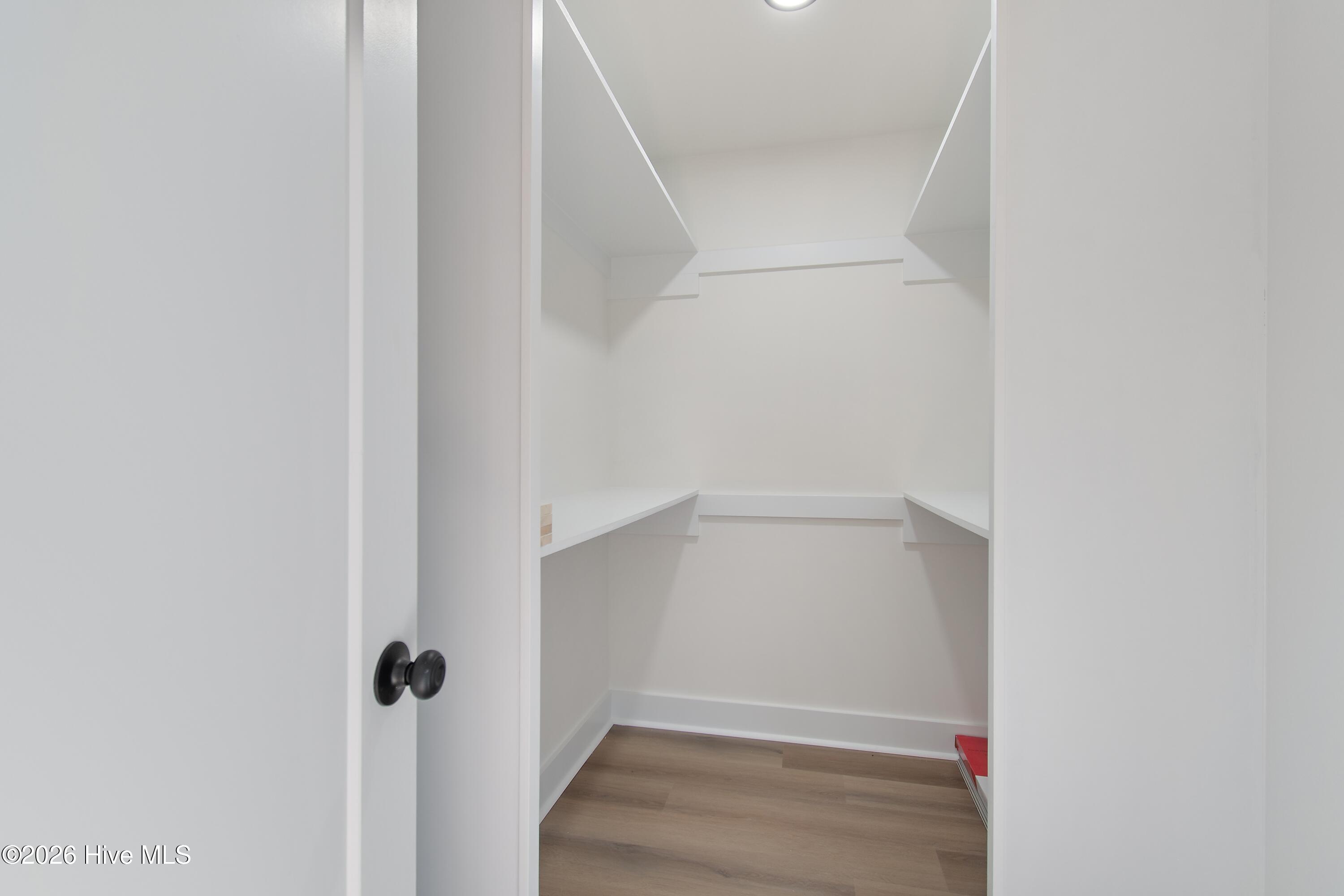 152 Hillside Street Property Photo 21